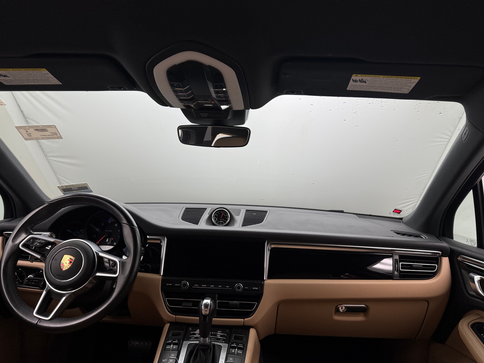 Thumbnail: 2020 Porsche Macan - 2