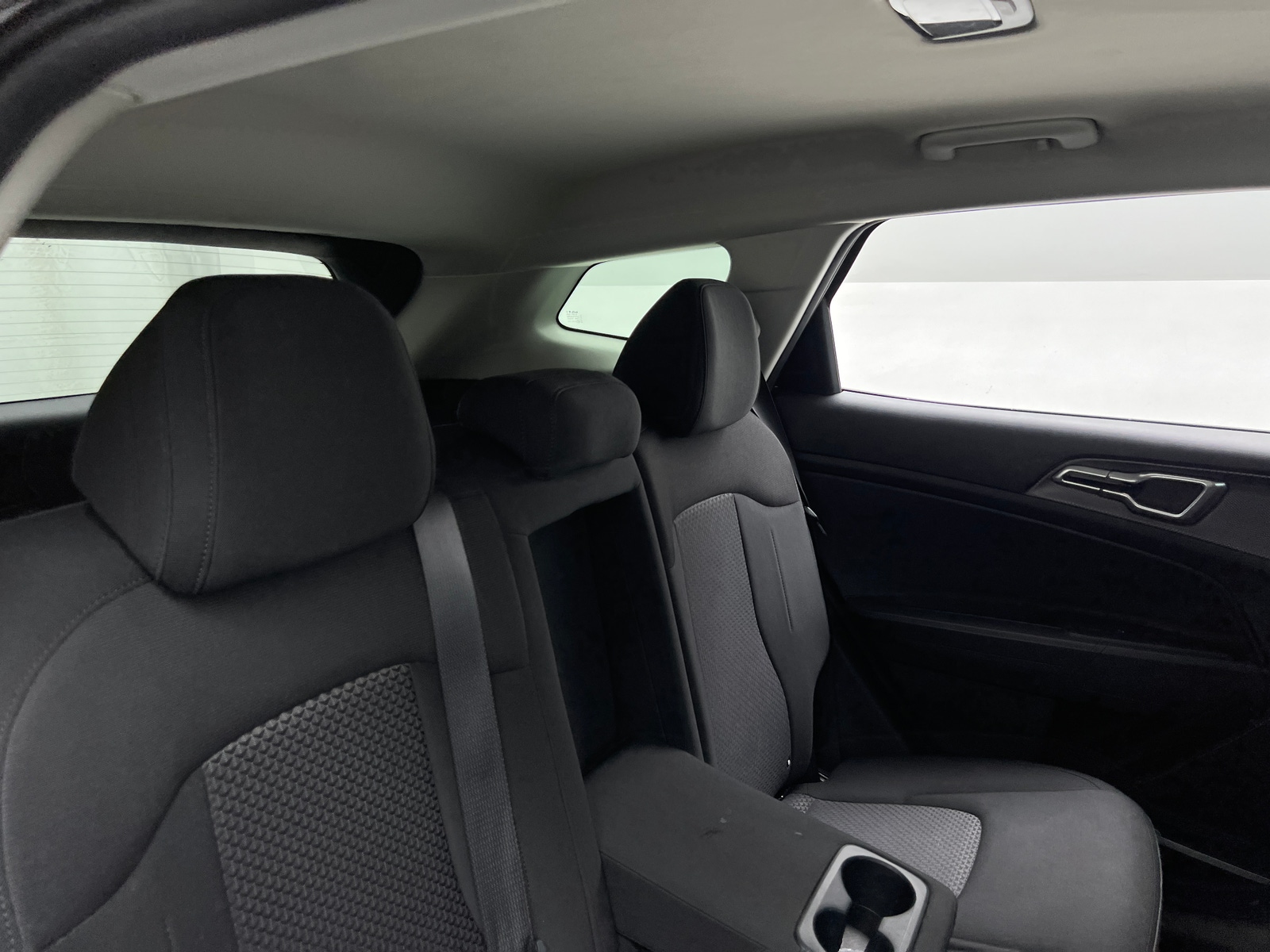 Thumbnail: 2024 Kia Sportage - 6