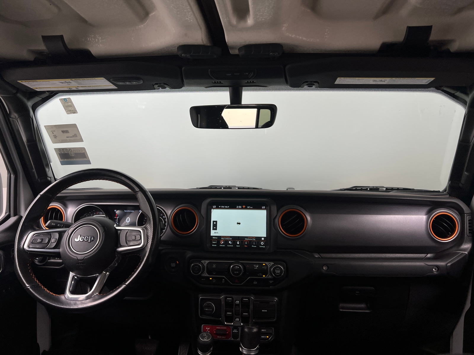 Thumbnail: 2021 Jeep Gladiator - 3