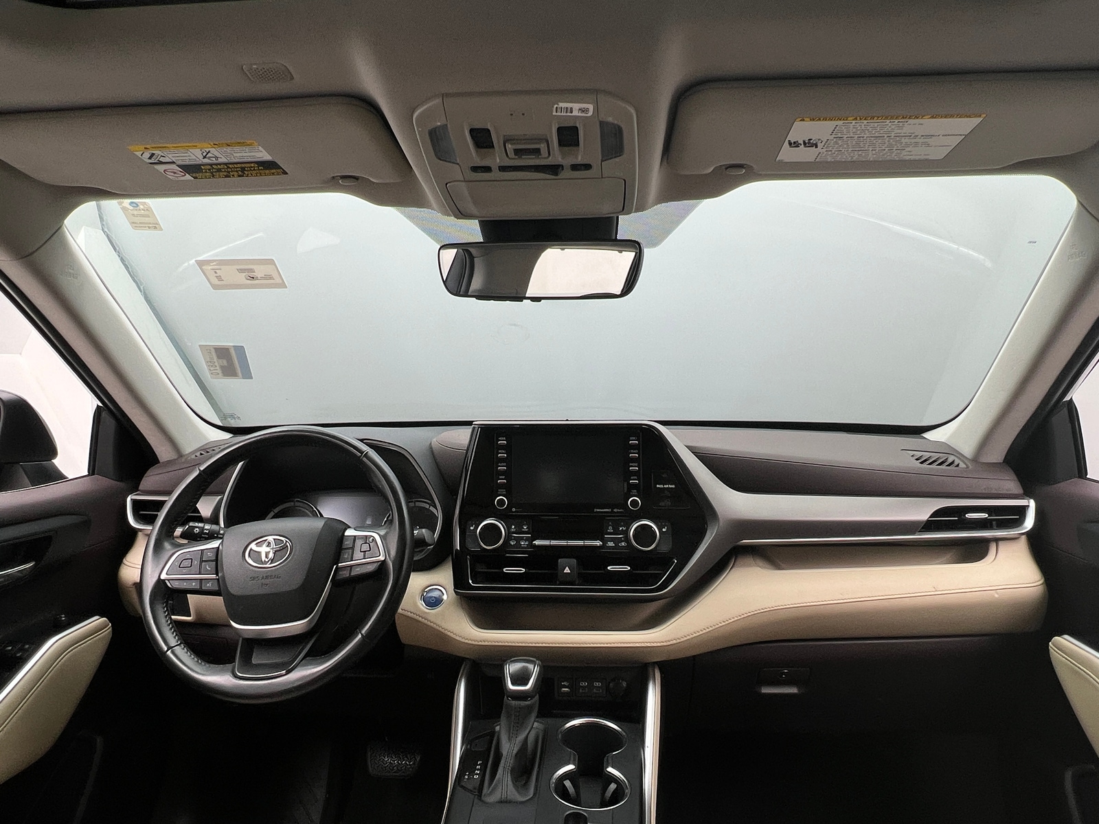 Thumbnail: 2022 Toyota Highlander - 2