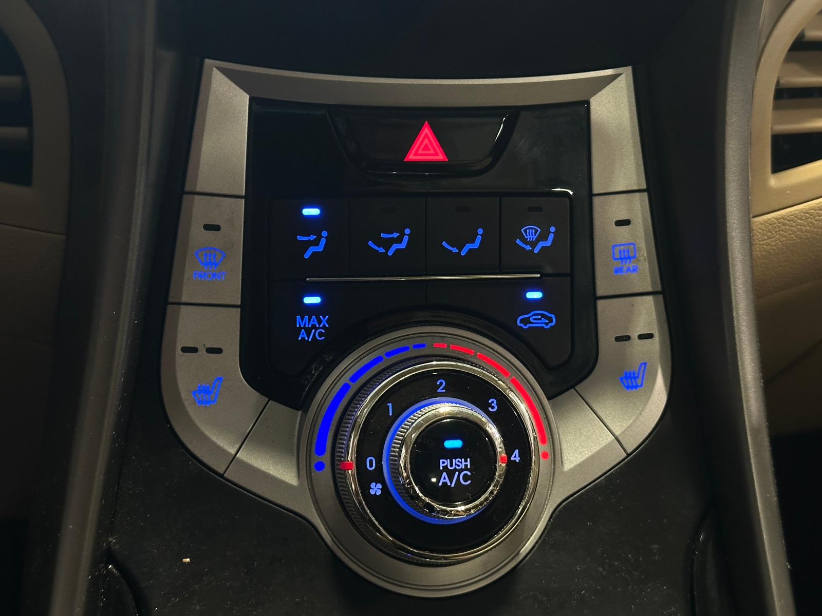 Thumbnail: 2011 Hyundai Elantra - 3