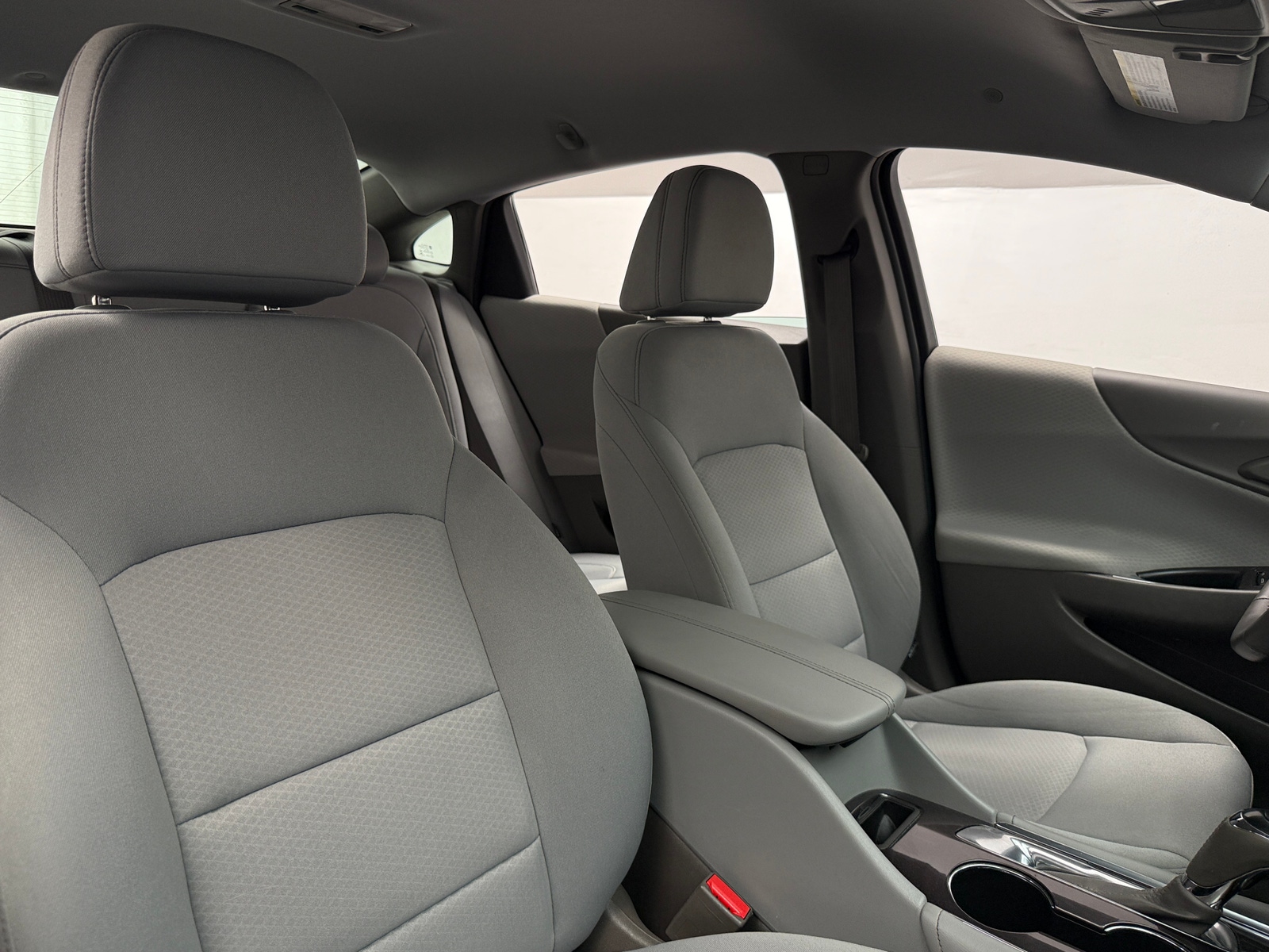 Thumbnail: 2016 Chevrolet Malibu - 2