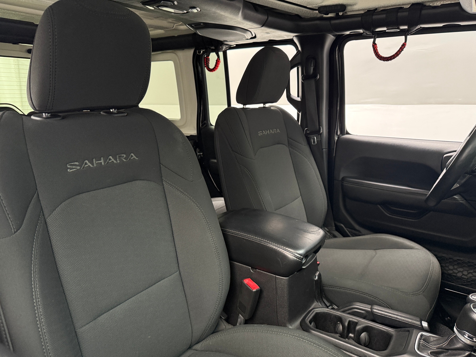 Thumbnail: 2019 Jeep Wrangler - 2