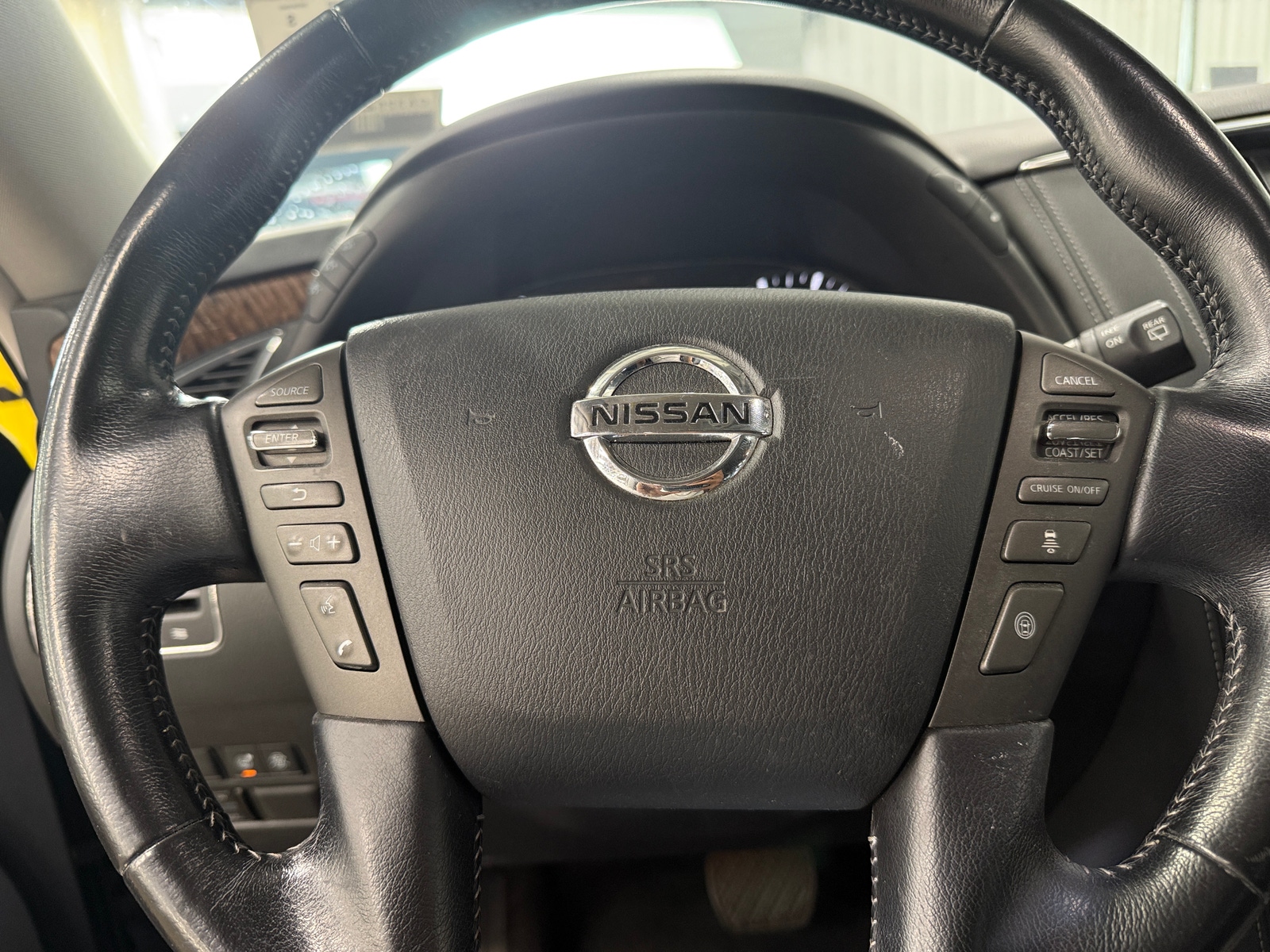Thumbnail: 2020 Nissan Armada - 4