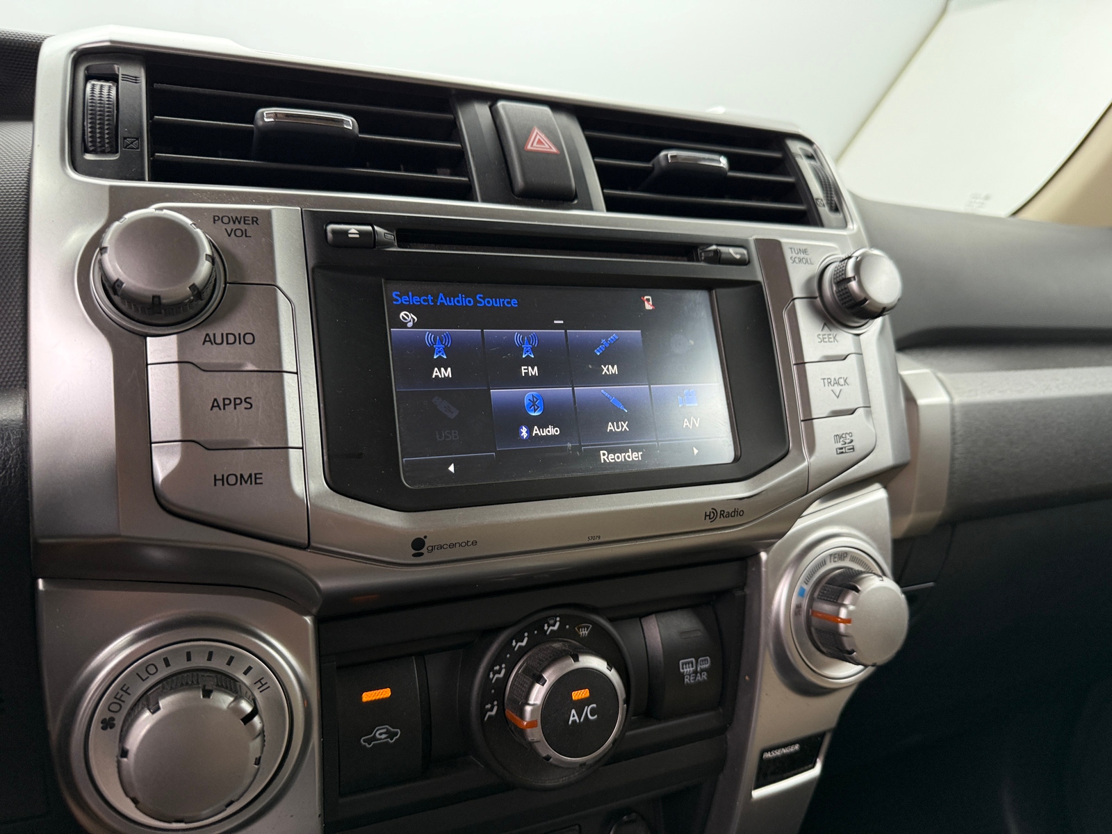 Thumbnail: 2015 Toyota 4Runner - 4