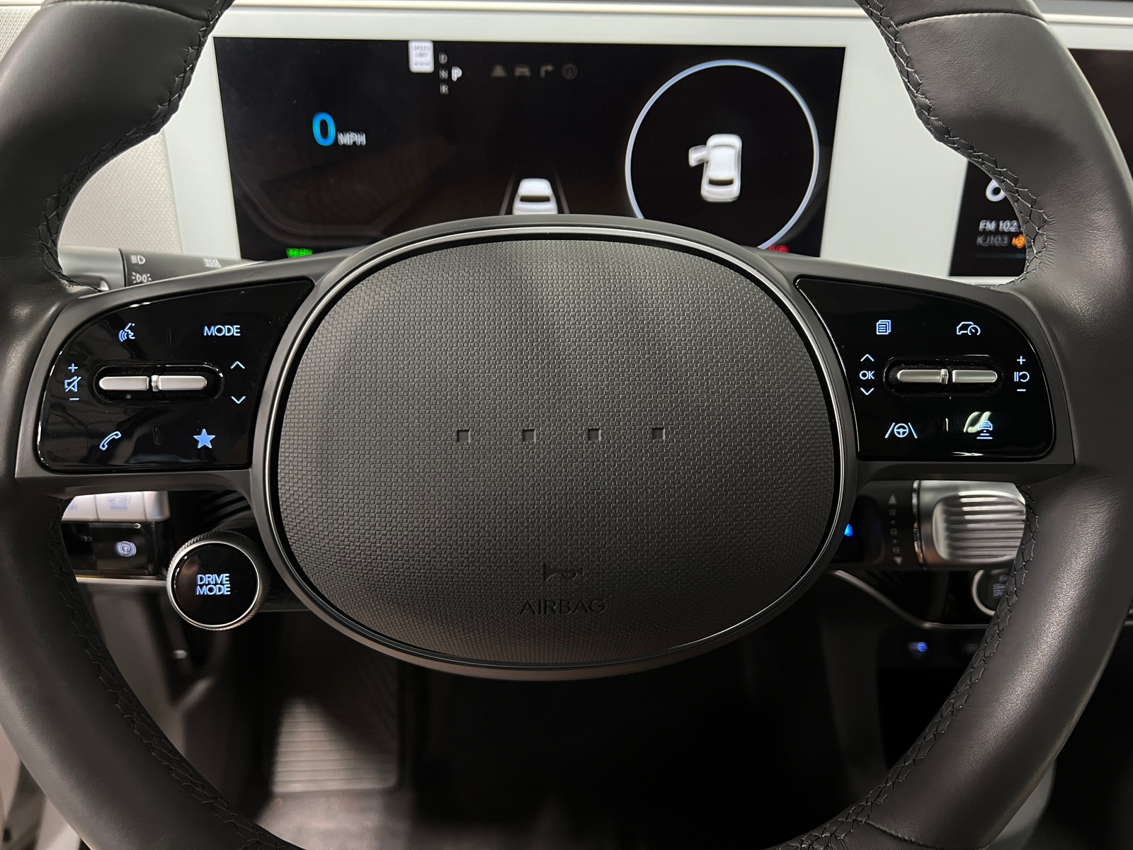 Thumbnail: 2023 Hyundai Ioniq 5 - 4