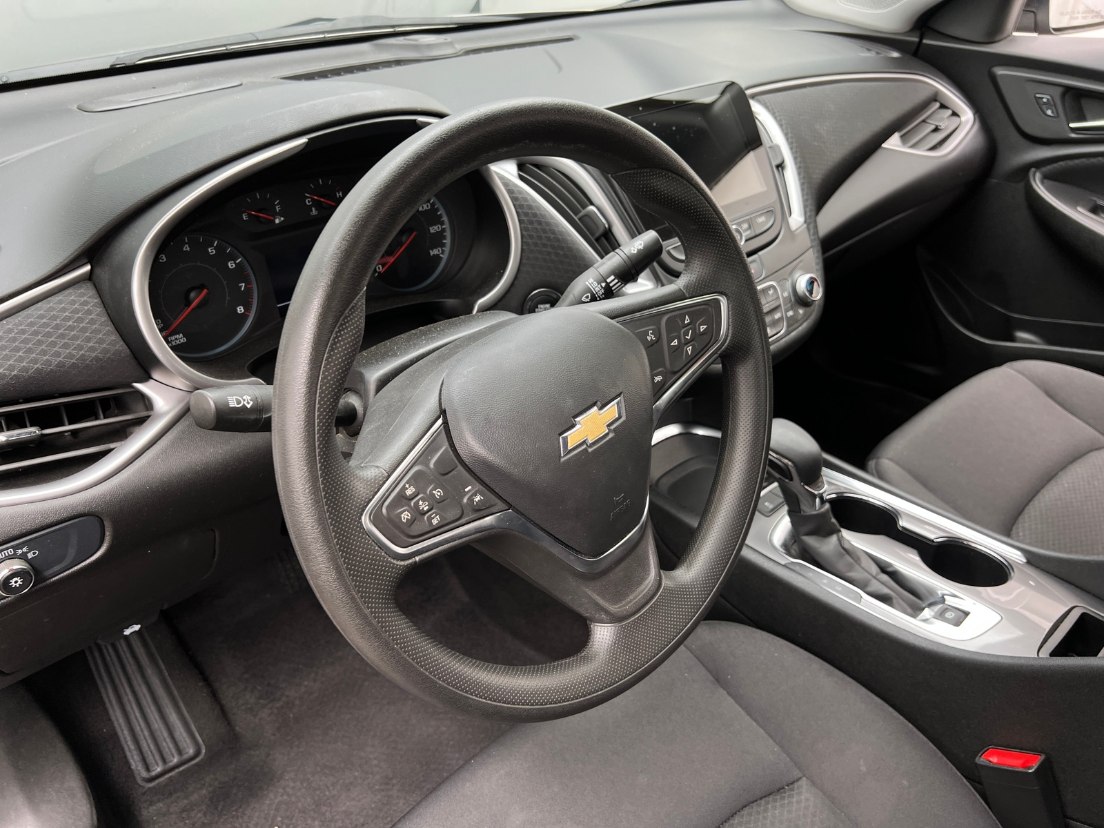 Thumbnail: 2024 Chevrolet Malibu - 5