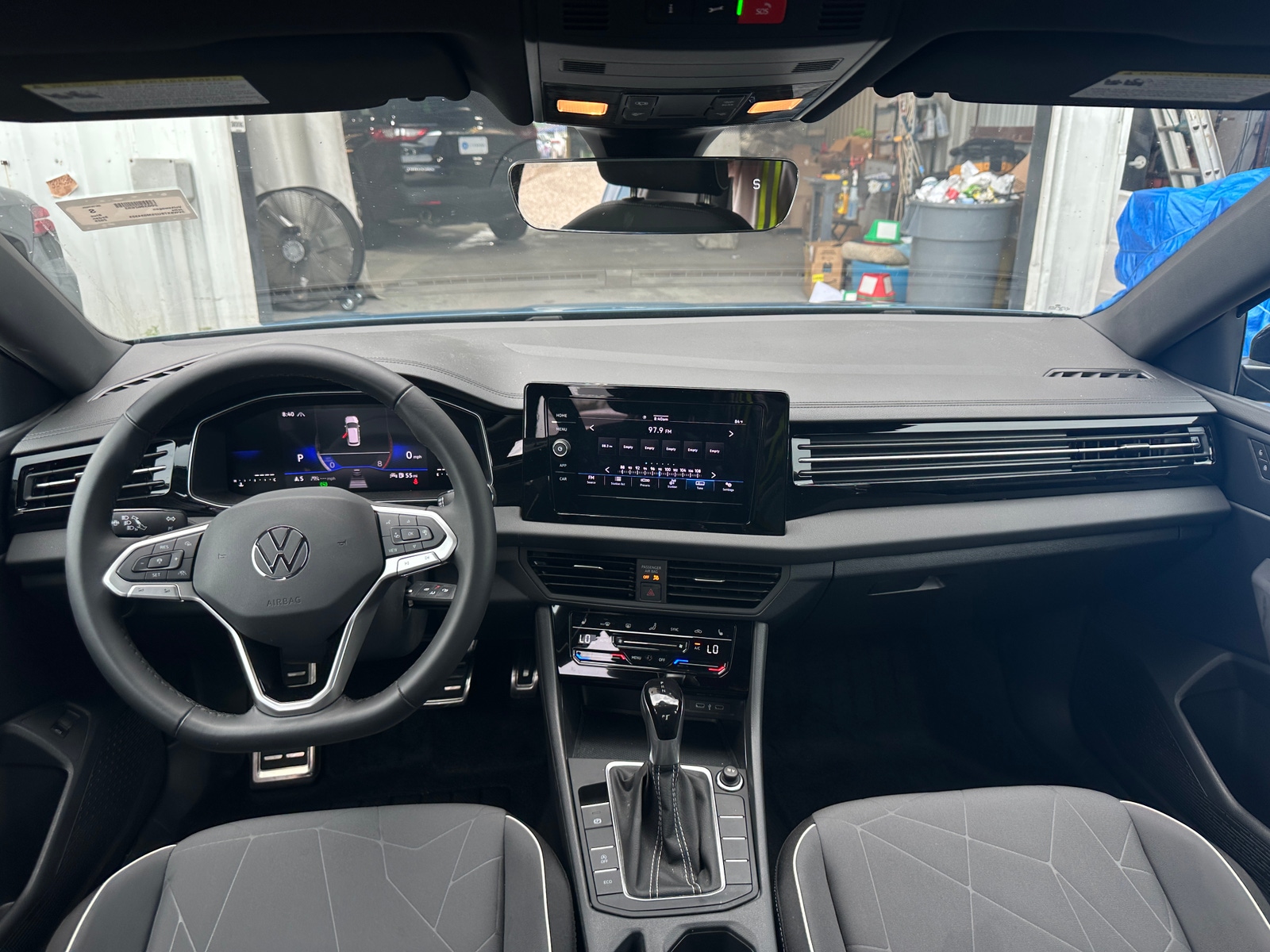 Thumbnail: 2025 Volkswagen Jetta - 3
