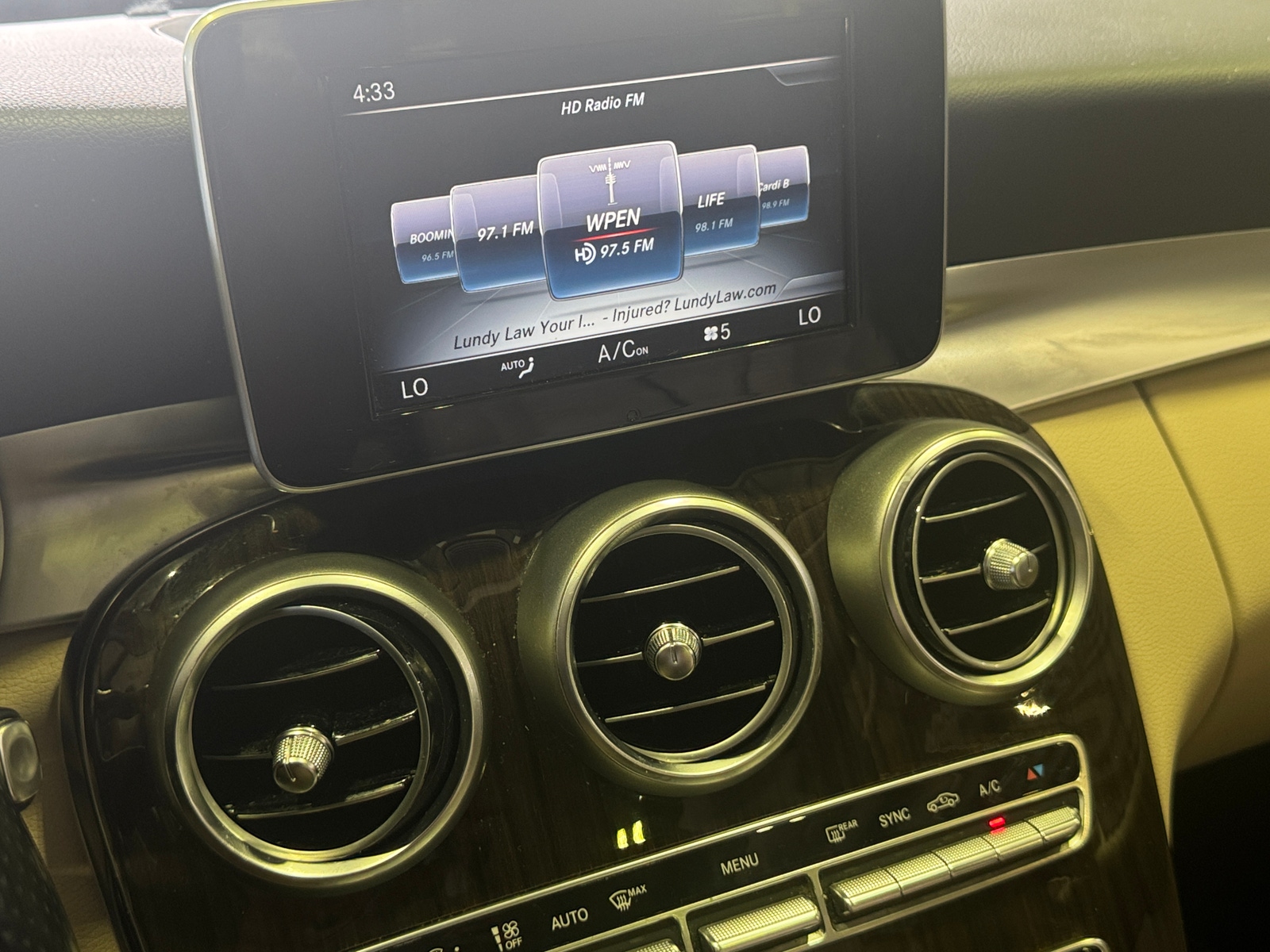 Thumbnail: 2018 Mercedes-Benz C-Class - 3
