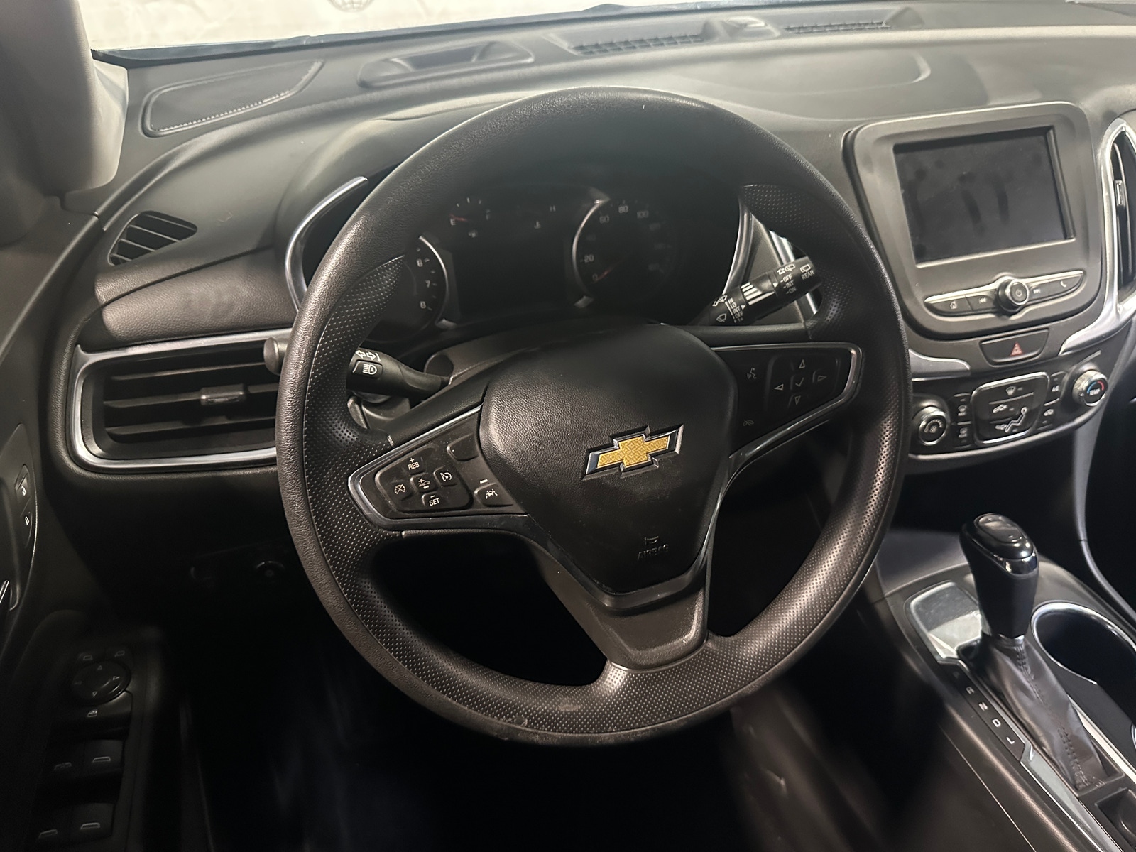 Thumbnail: 2021 Chevrolet Equinox - 5