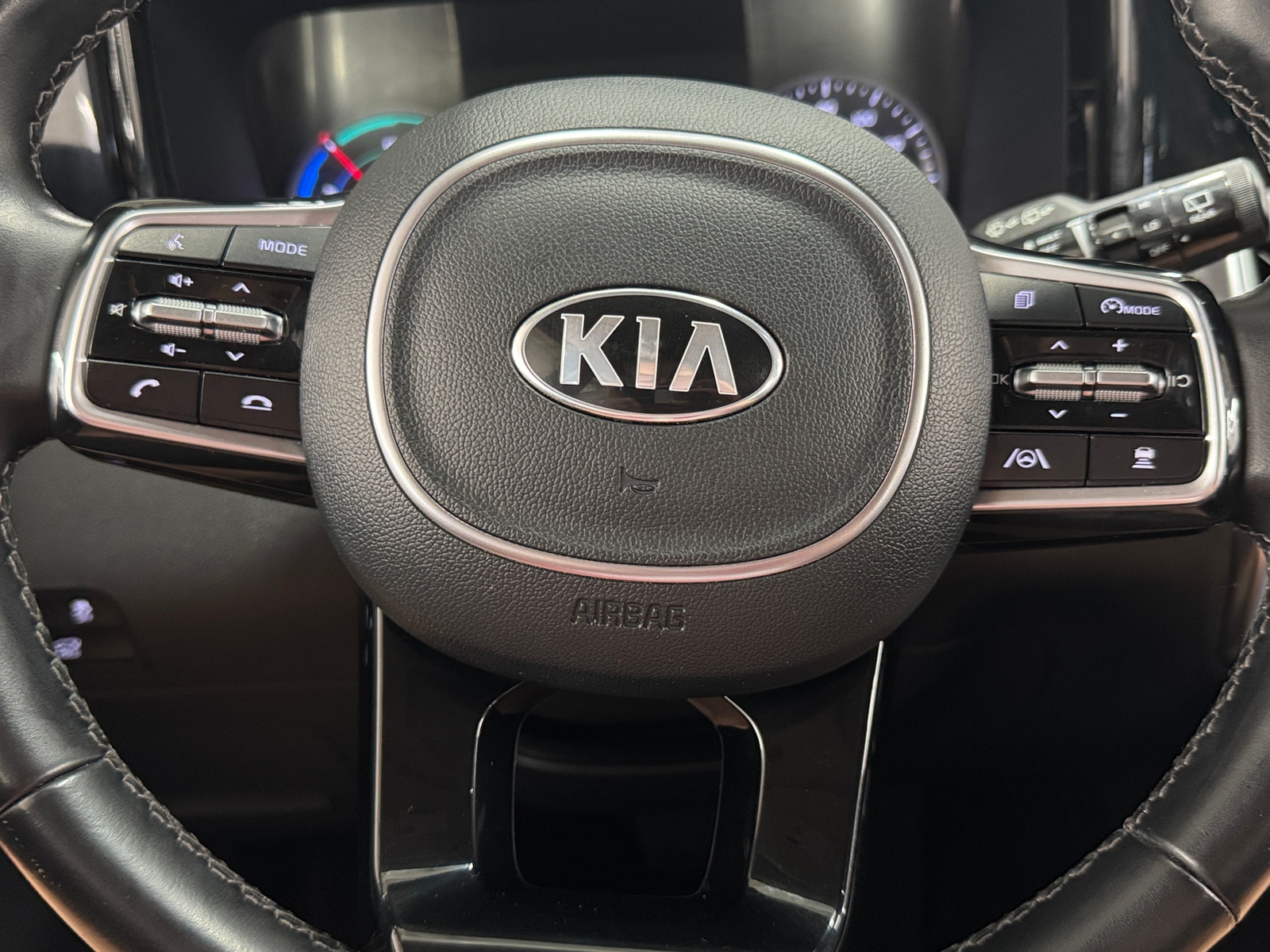 Thumbnail: 2021 Kia Sorento - 4