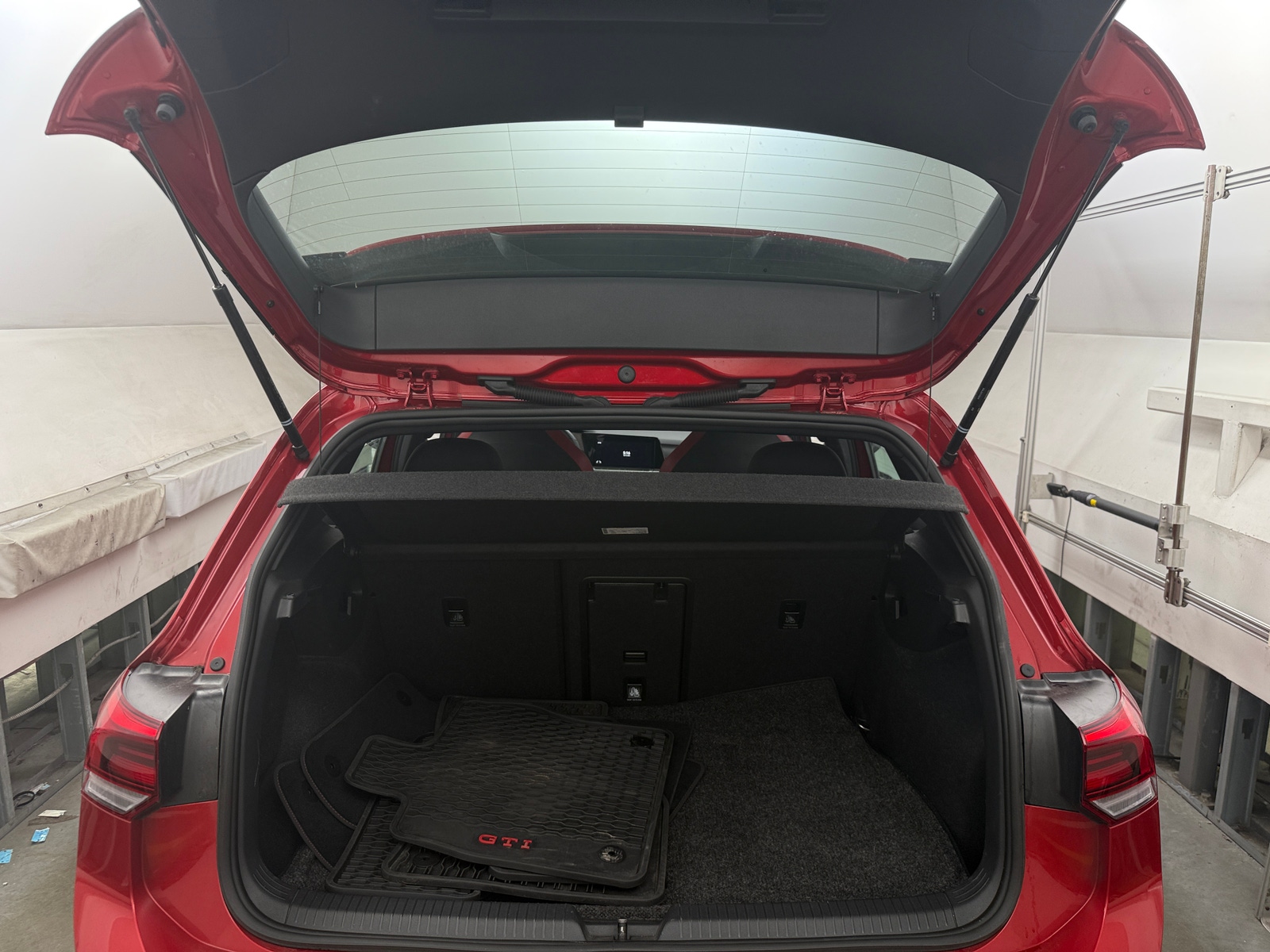 Thumbnail: 2023 Volkswagen Golf - 7