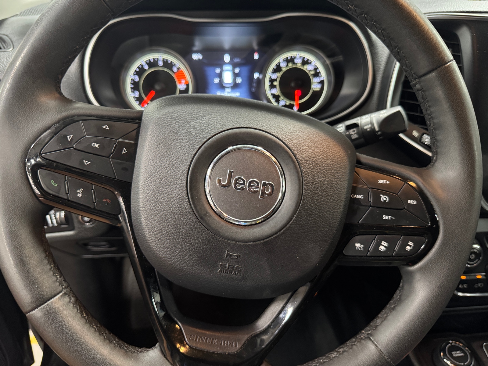 Thumbnail: 2023 Jeep Cherokee - 4