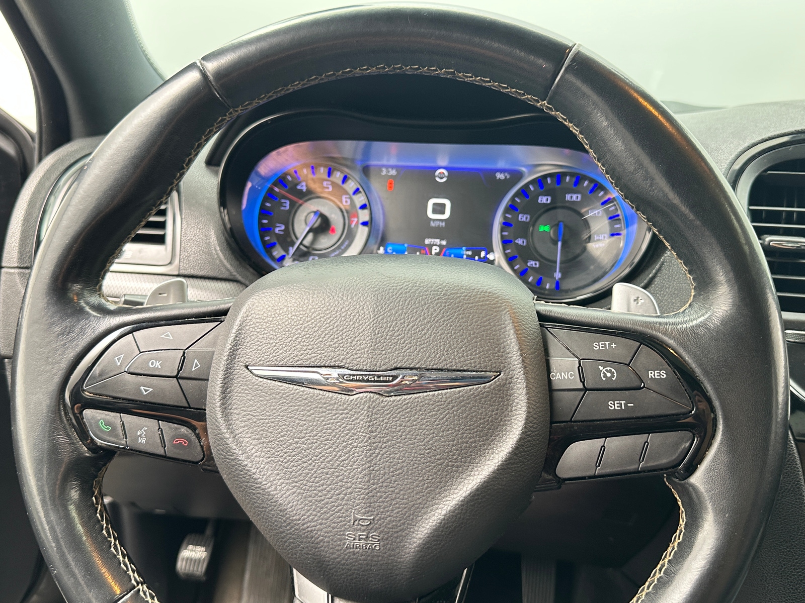 Thumbnail: 2015 Chrysler 300 - 4