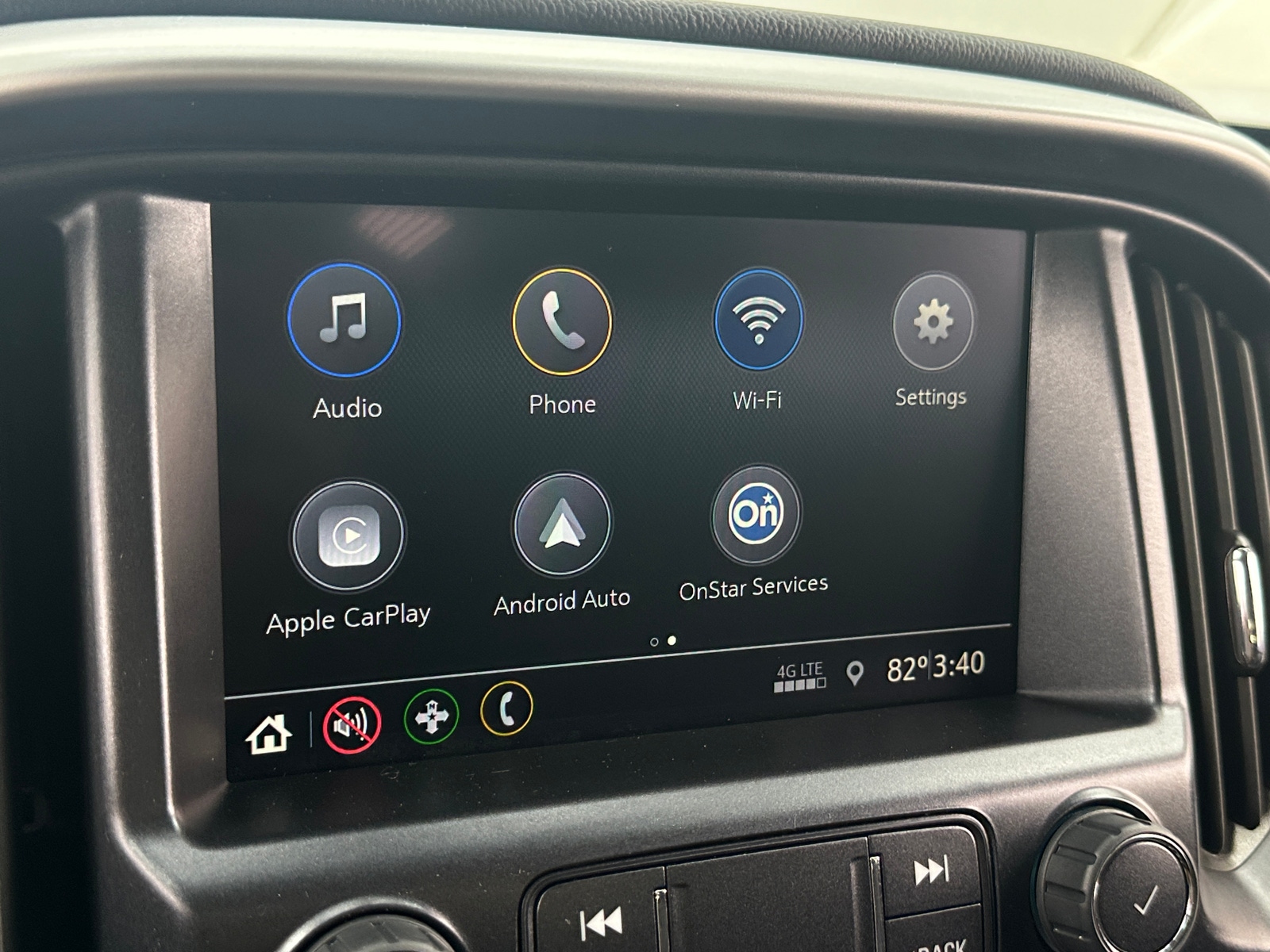 Thumbnail: 2022 Chevrolet Colorado - 4