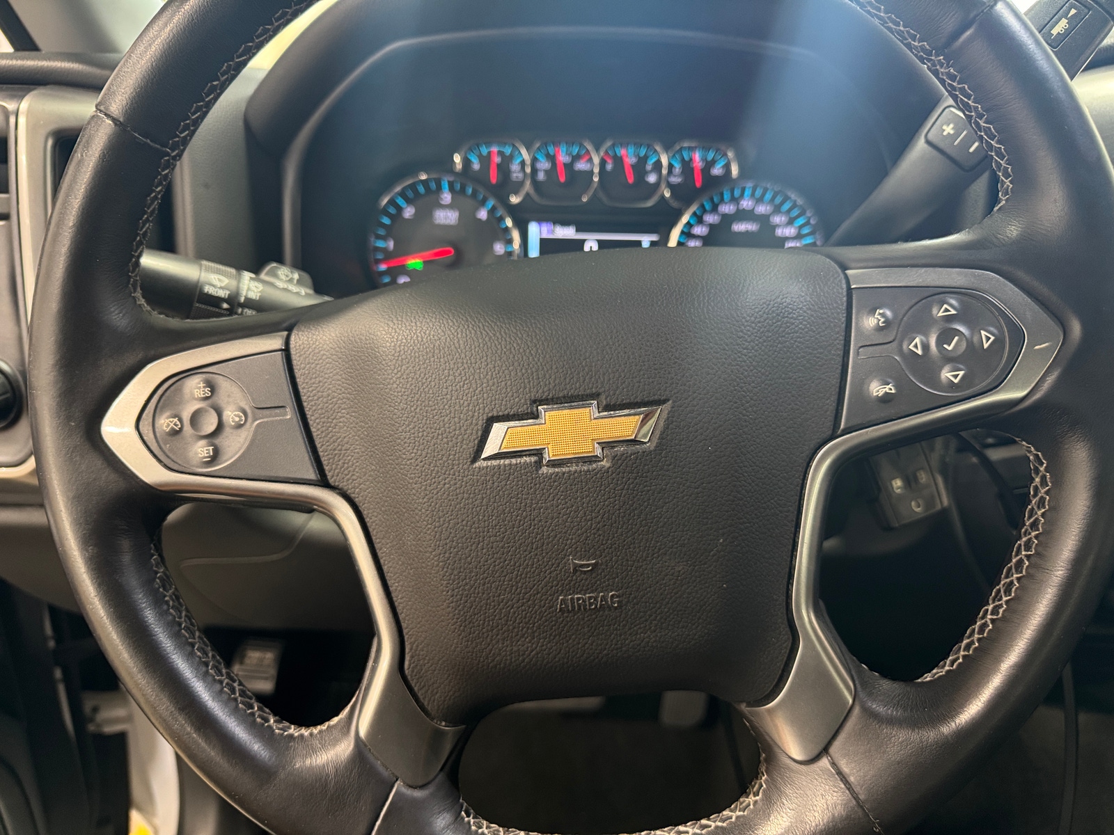 Thumbnail: 2015 Chevrolet Silverado 1500 - 5