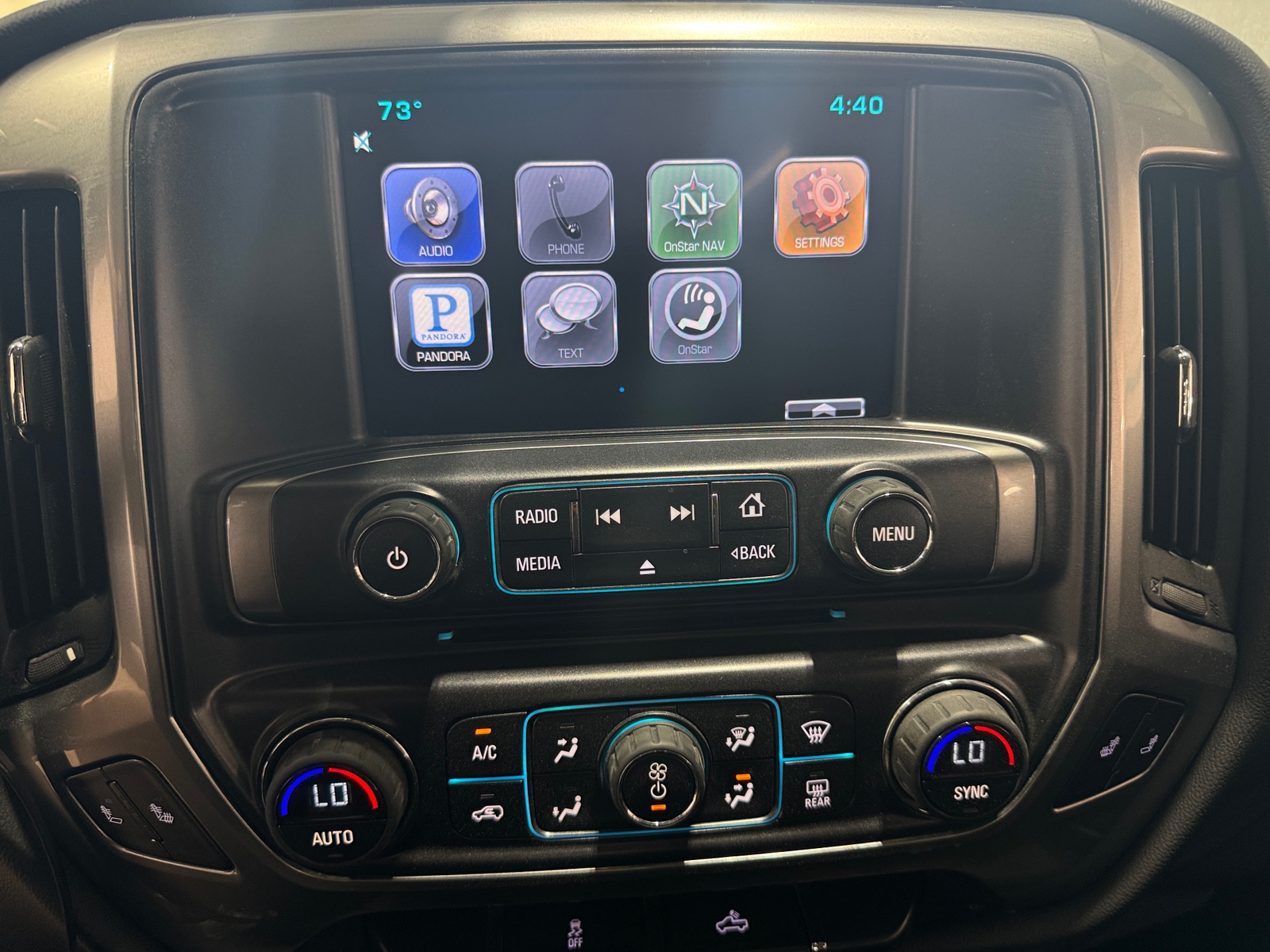 Thumbnail: 2015 Chevrolet Silverado 1500 - 4