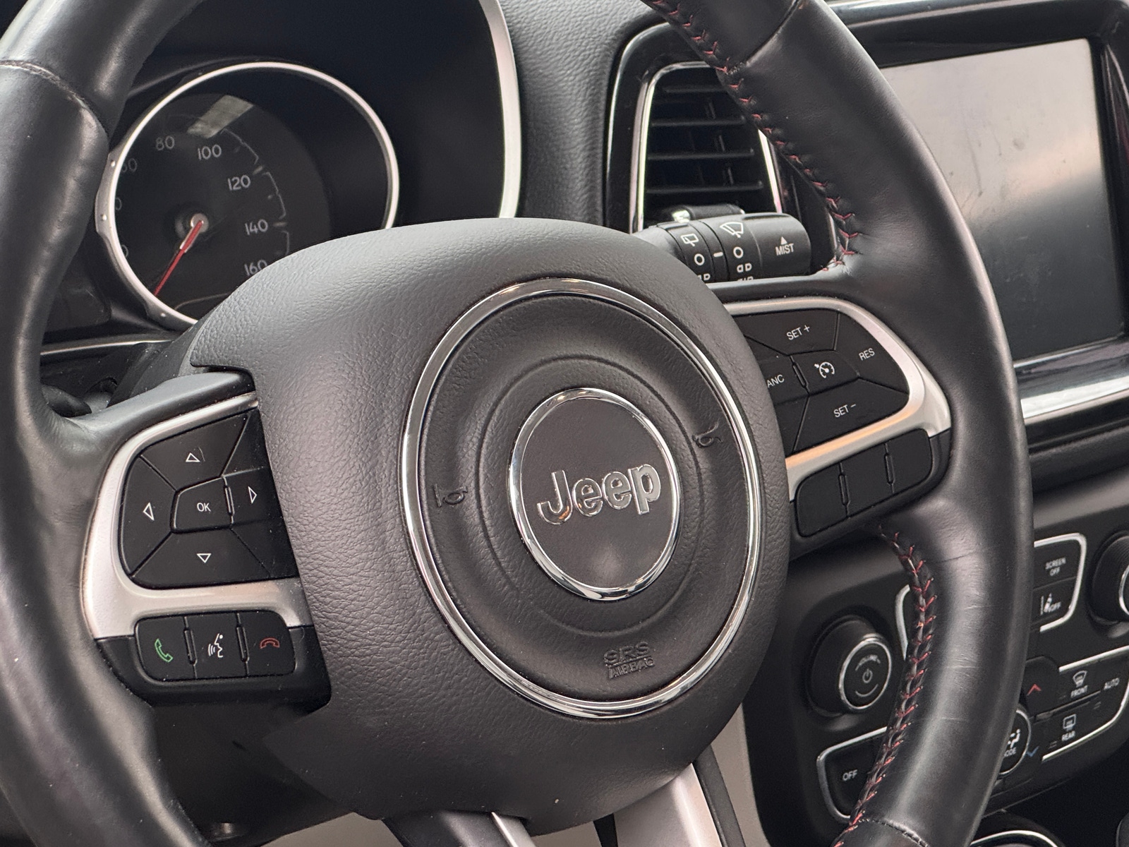 Thumbnail: 2018 Jeep Compass - 4