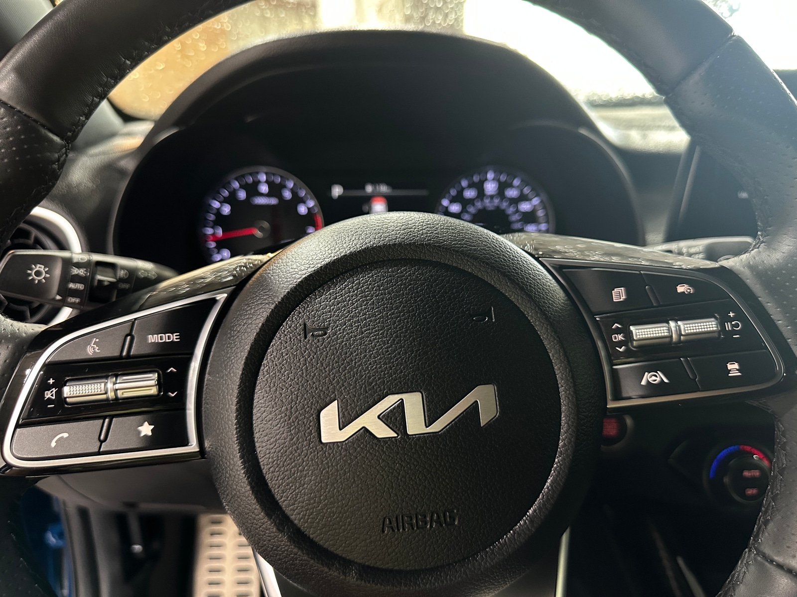 Thumbnail: 2024 Kia Forte - 5