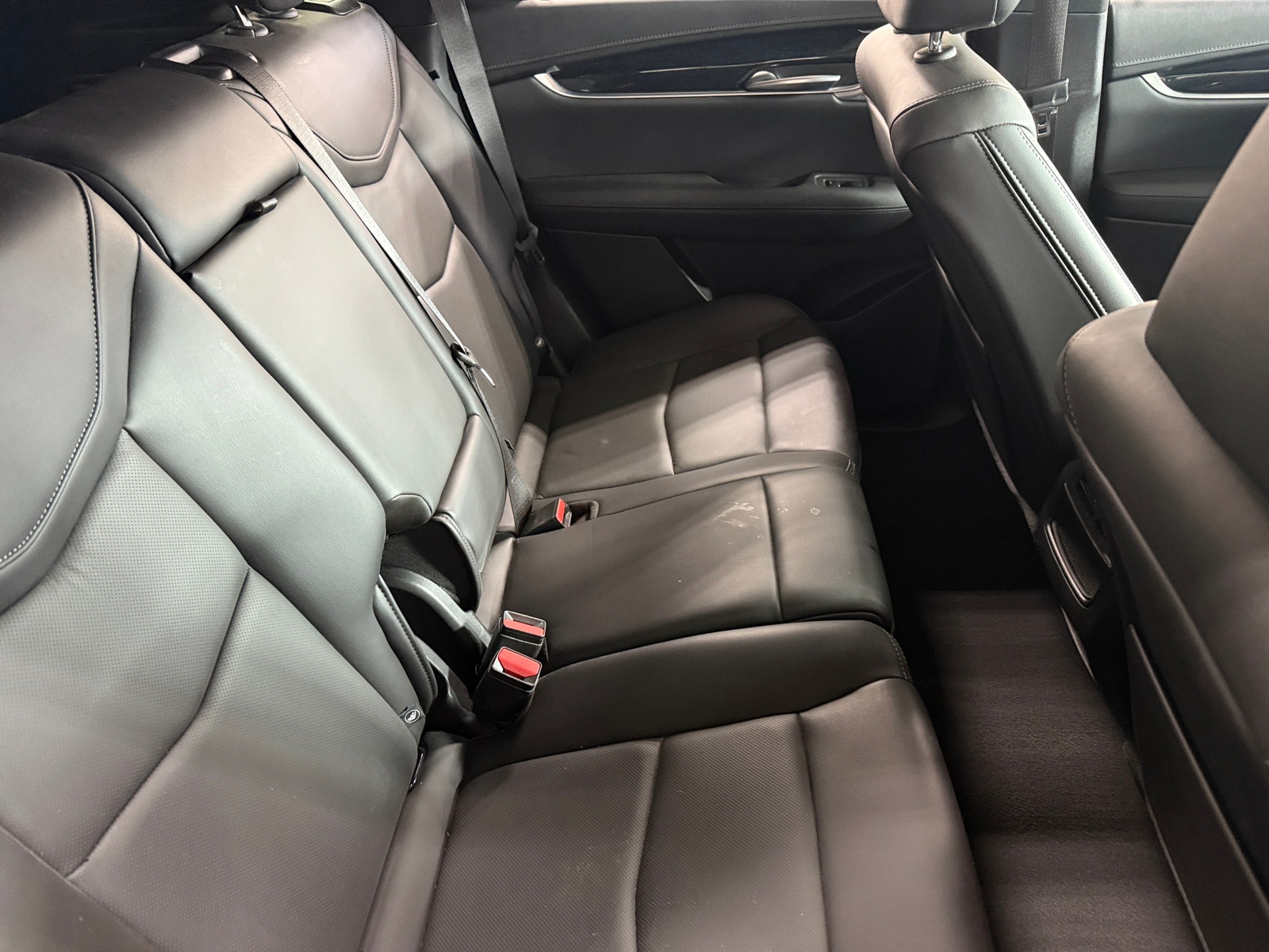 Thumbnail: 2024 Cadillac XT5 - 5