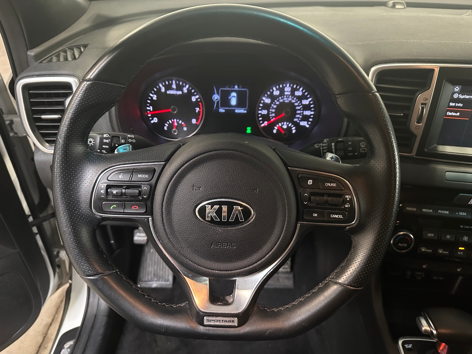 Thumbnail: 2019 Kia Sportage - 4
