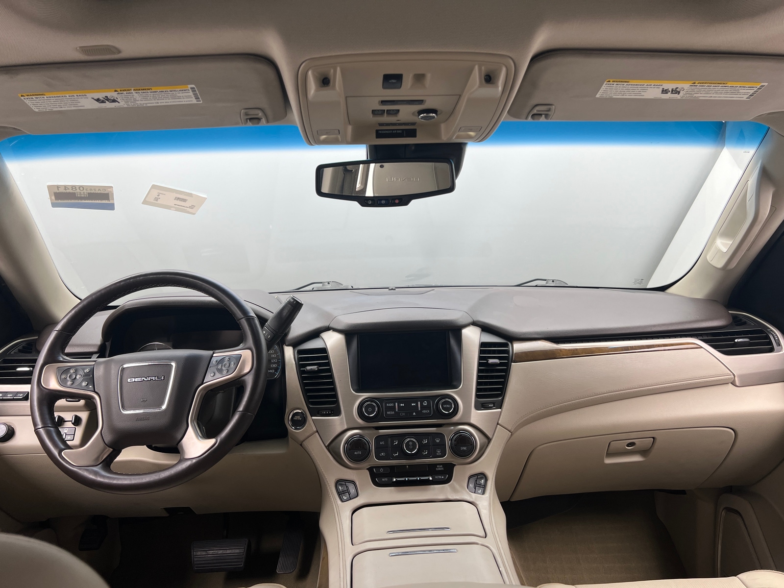 Thumbnail: 2017 GMC Yukon - 3
