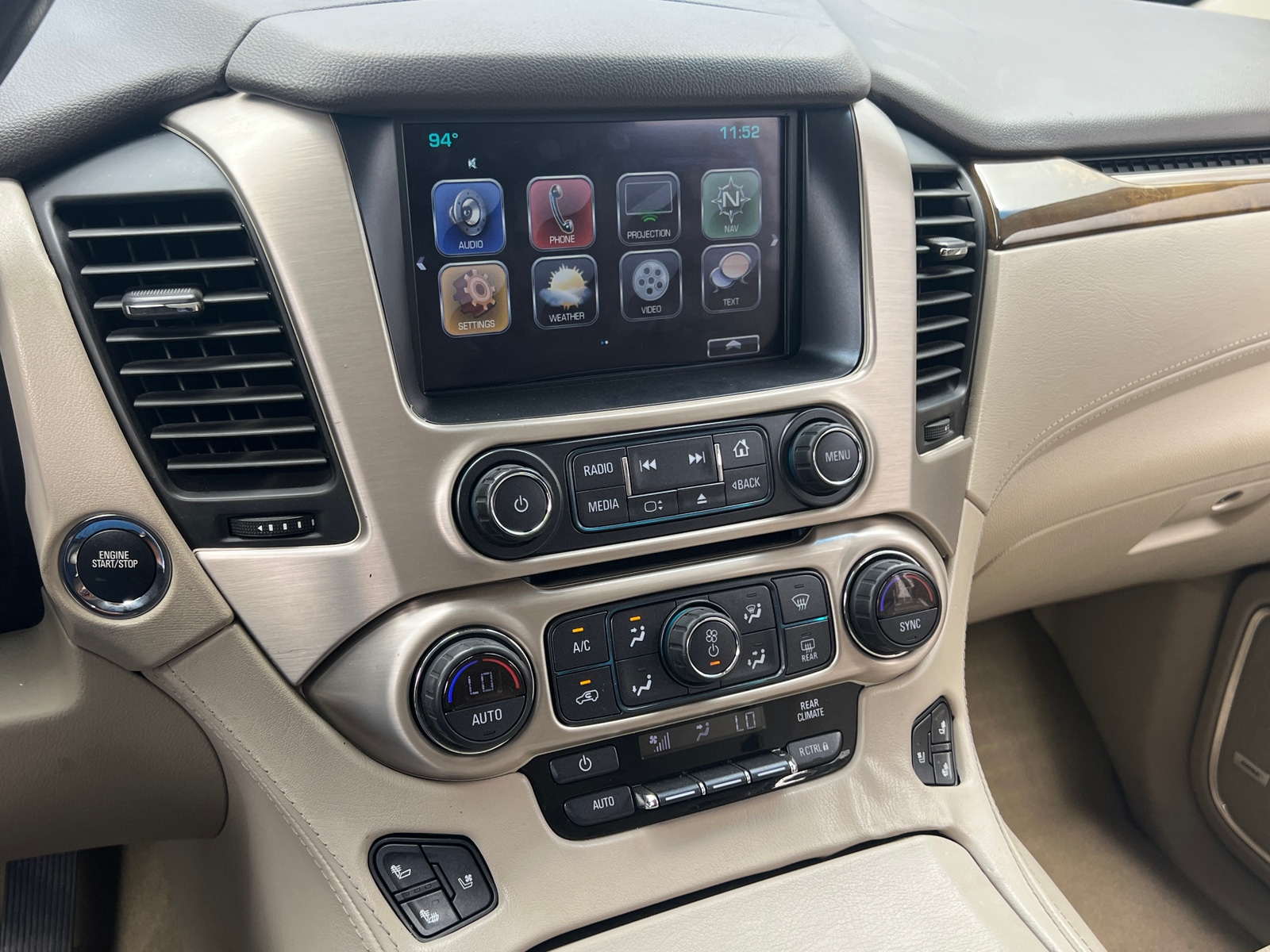 Thumbnail: 2017 GMC Yukon - 4