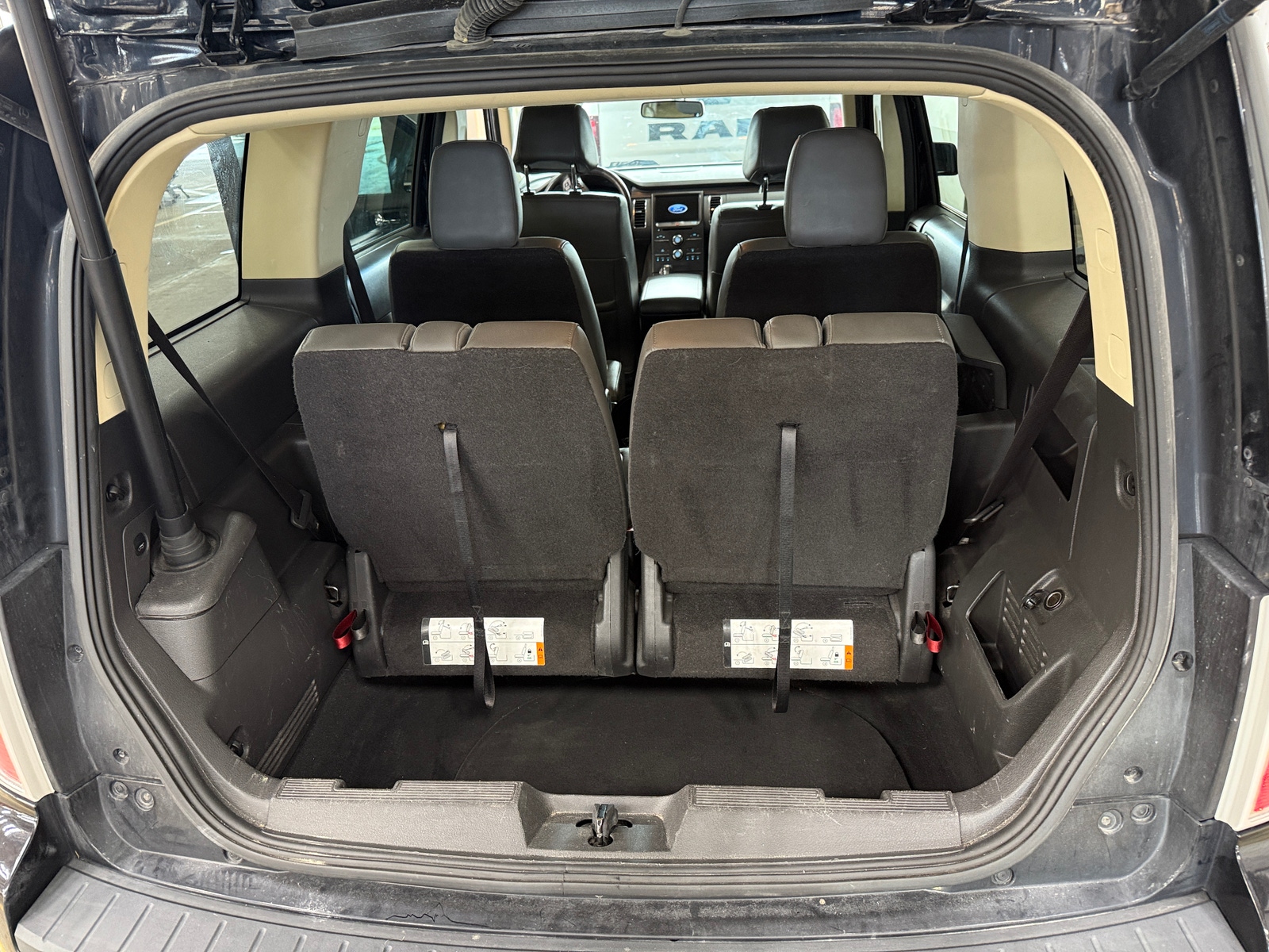 Thumbnail: 2017 Ford Flex - 6
