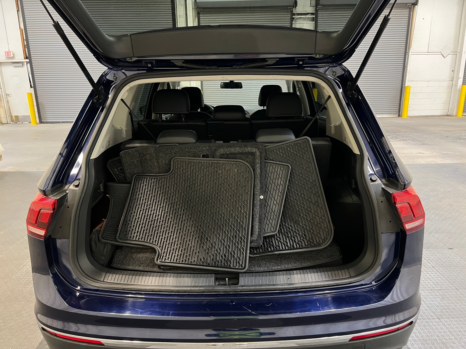 Thumbnail: 2021 Volkswagen Tiguan - 7