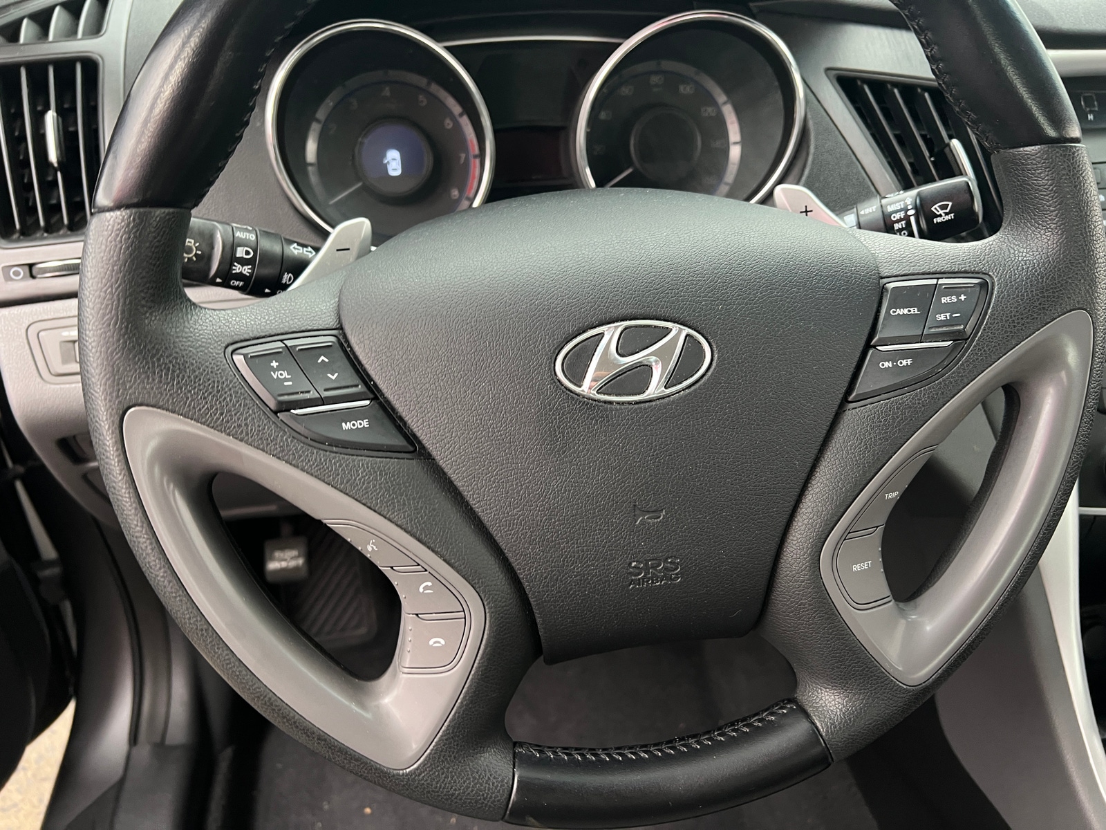 Thumbnail: 2013 Hyundai Sonata - 5