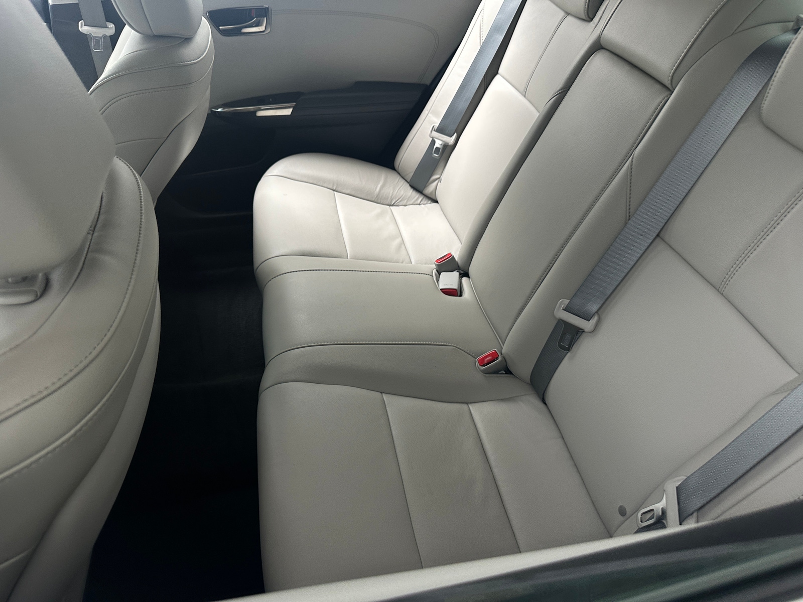 Thumbnail: 2018 Toyota Avalon - 5