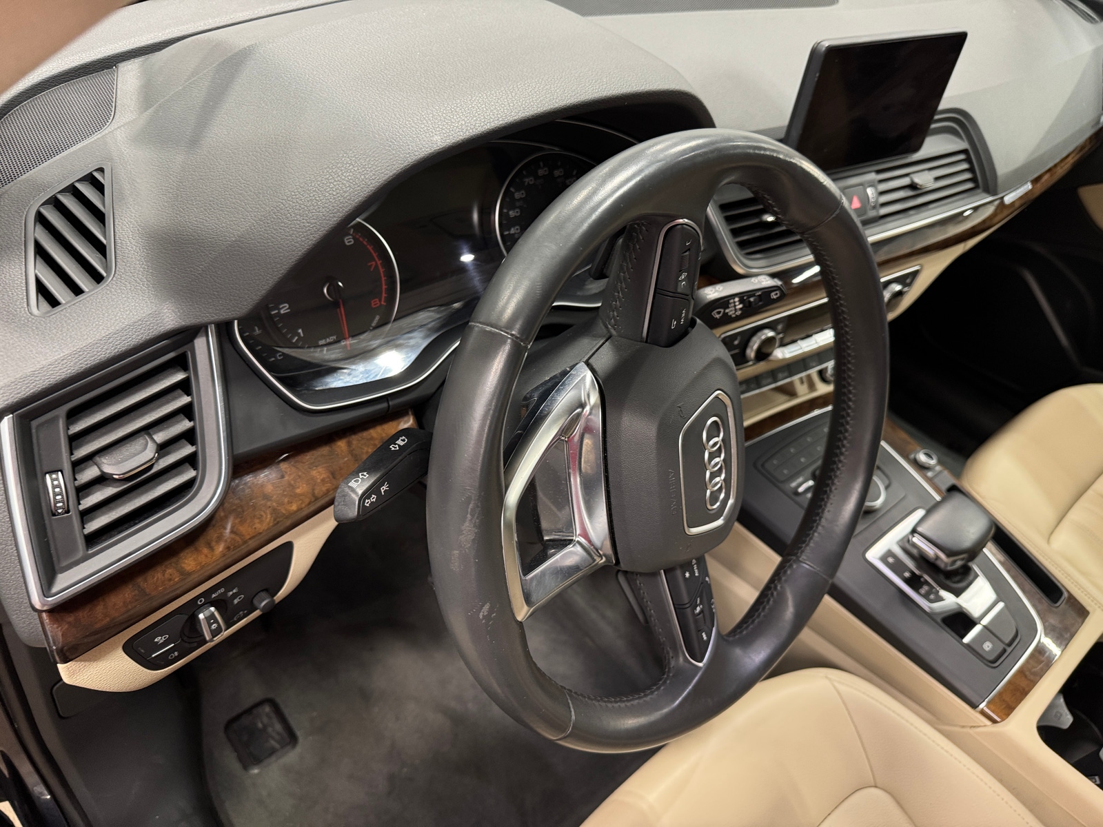 Thumbnail: 2020 Audi Q5 - 2