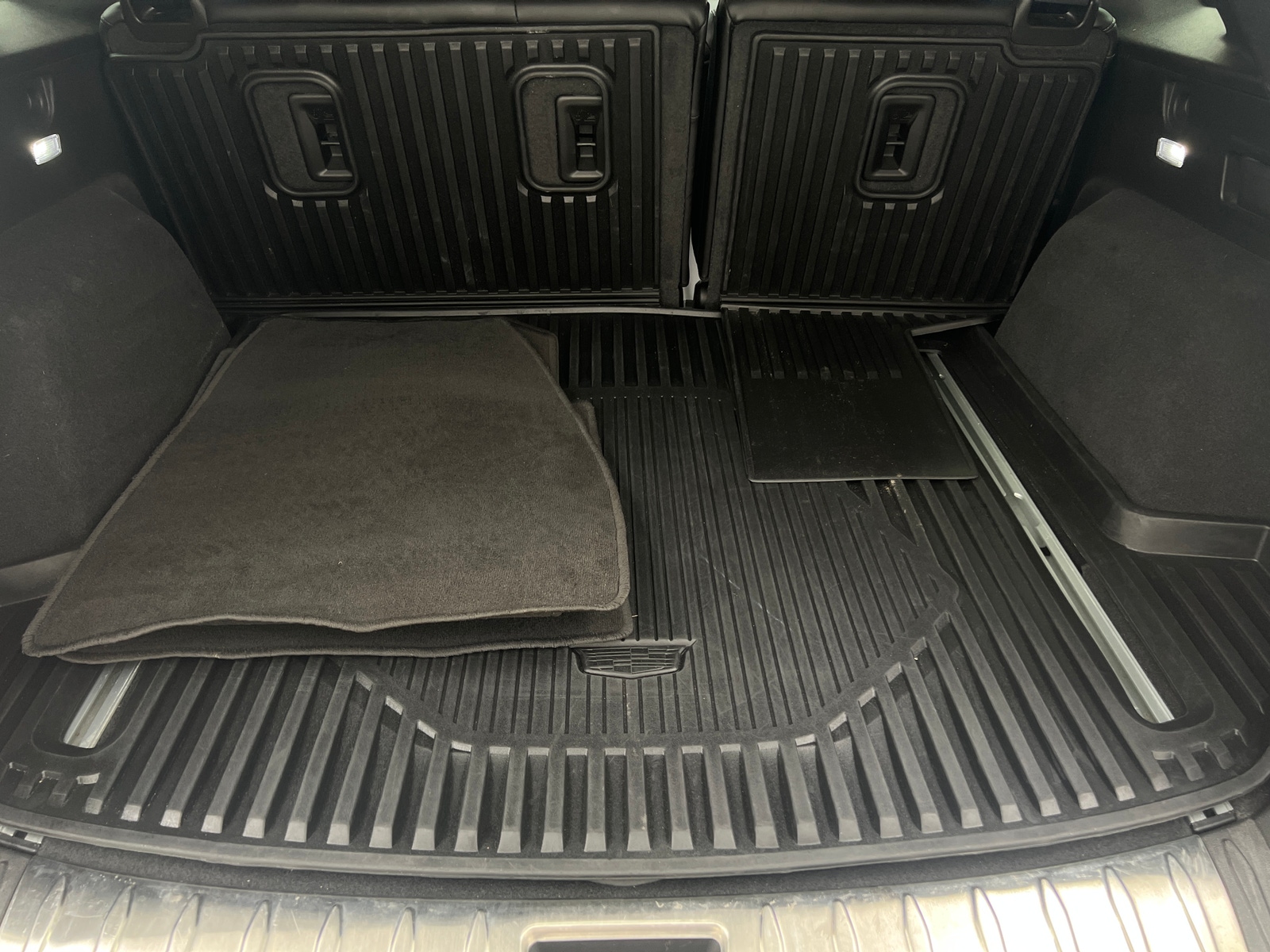 Thumbnail: 2023 Cadillac XT5 - 6