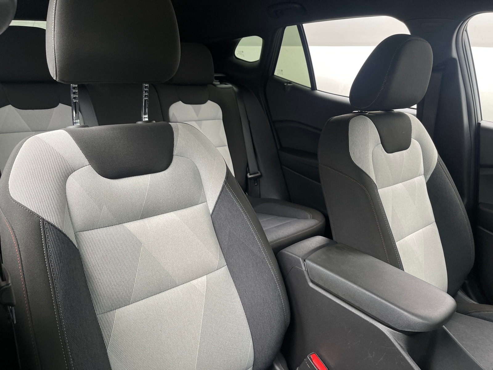 Thumbnail: 2024 Chevrolet Trax - 2
