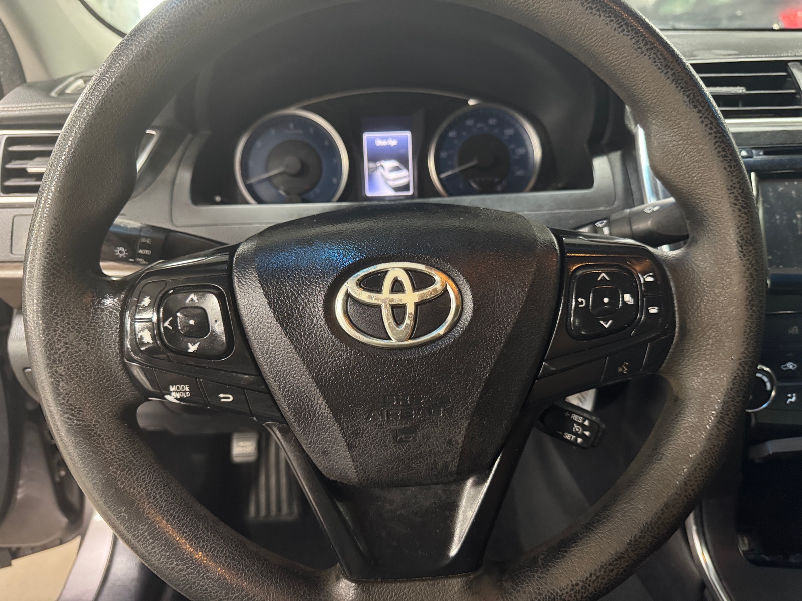 Thumbnail: 2015 Toyota Camry - 5