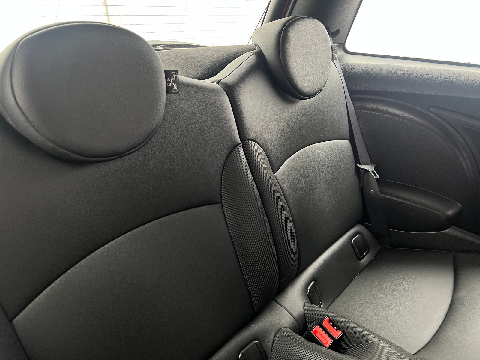 Thumbnail: 2013 MINI Cooper Hardtop - 5