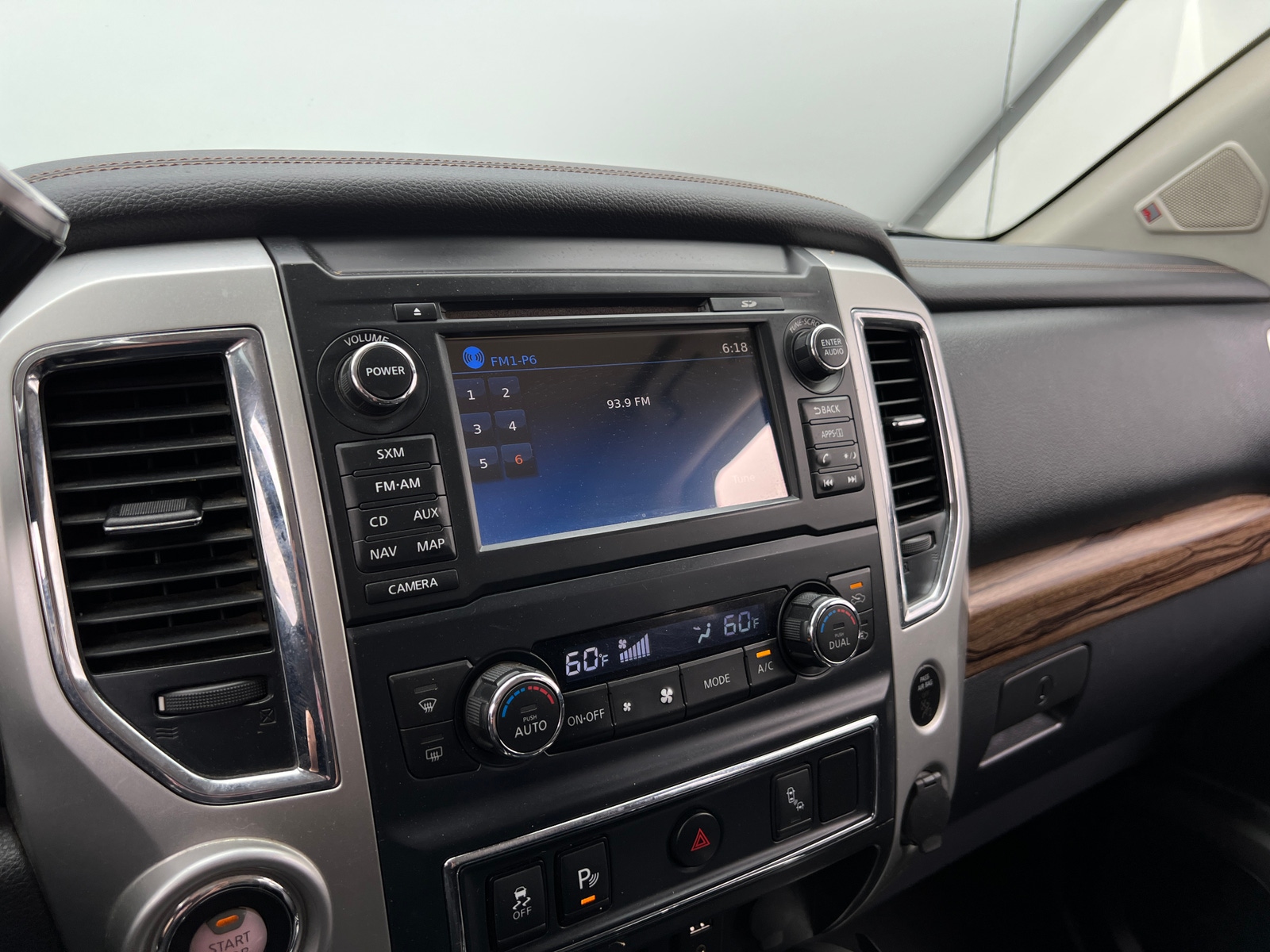 Thumbnail: 2017 Nissan Titan - 3