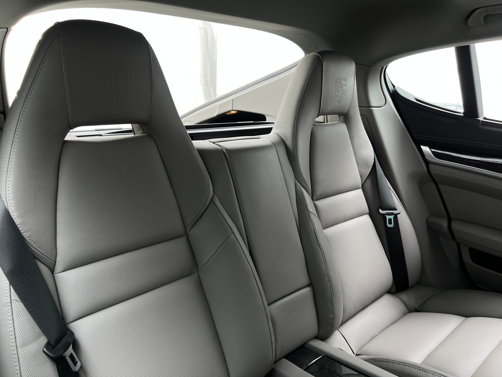 Thumbnail: 2011 Porsche Panamera - 5