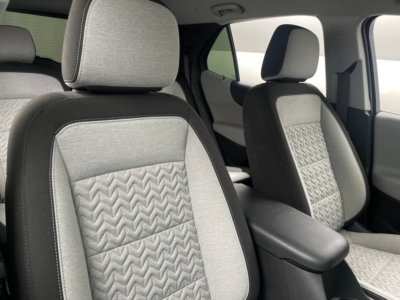 Thumbnail: 2023 Chevrolet Equinox - 2