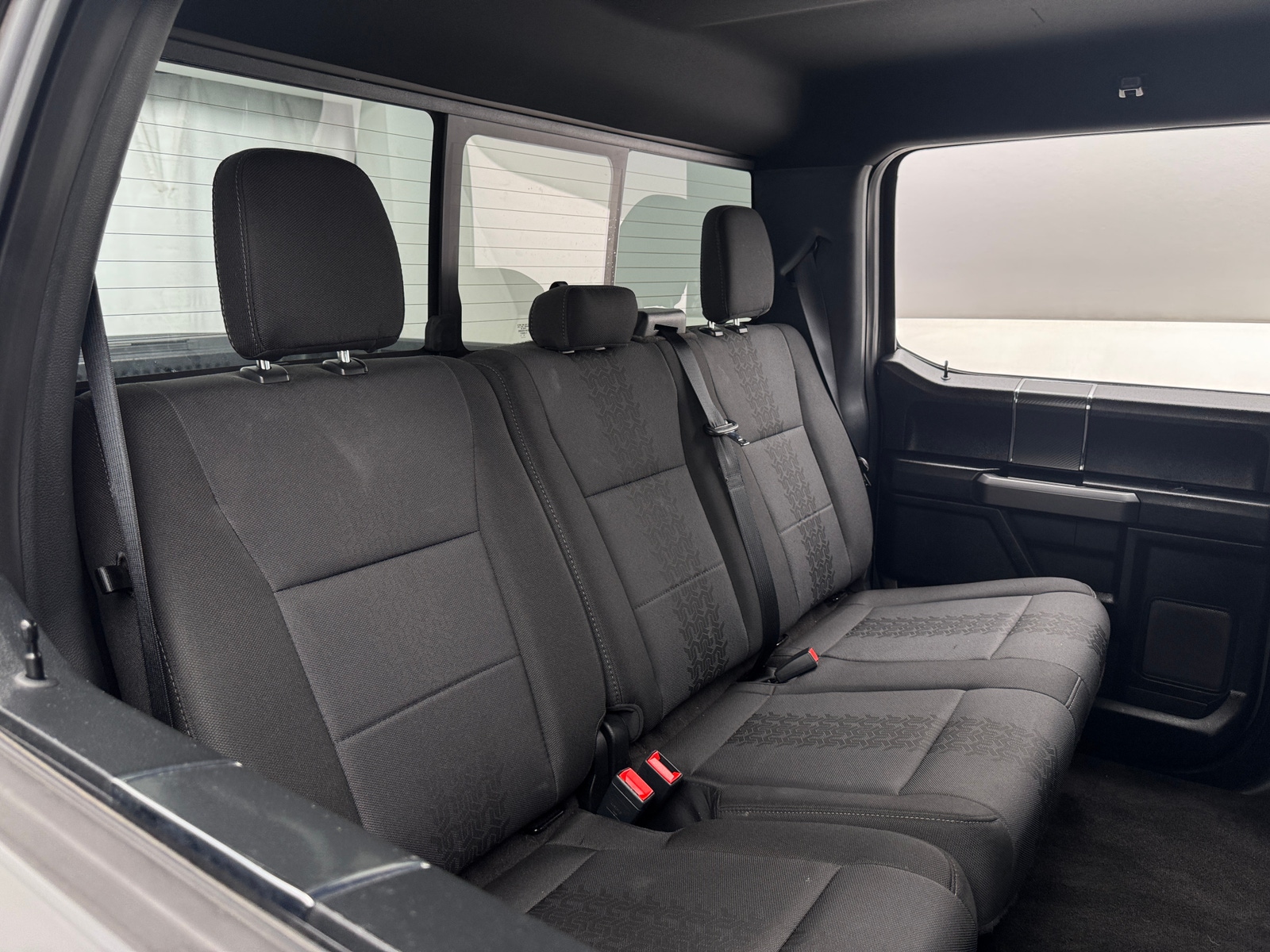 Thumbnail: 2020 Ford Econoline - 6