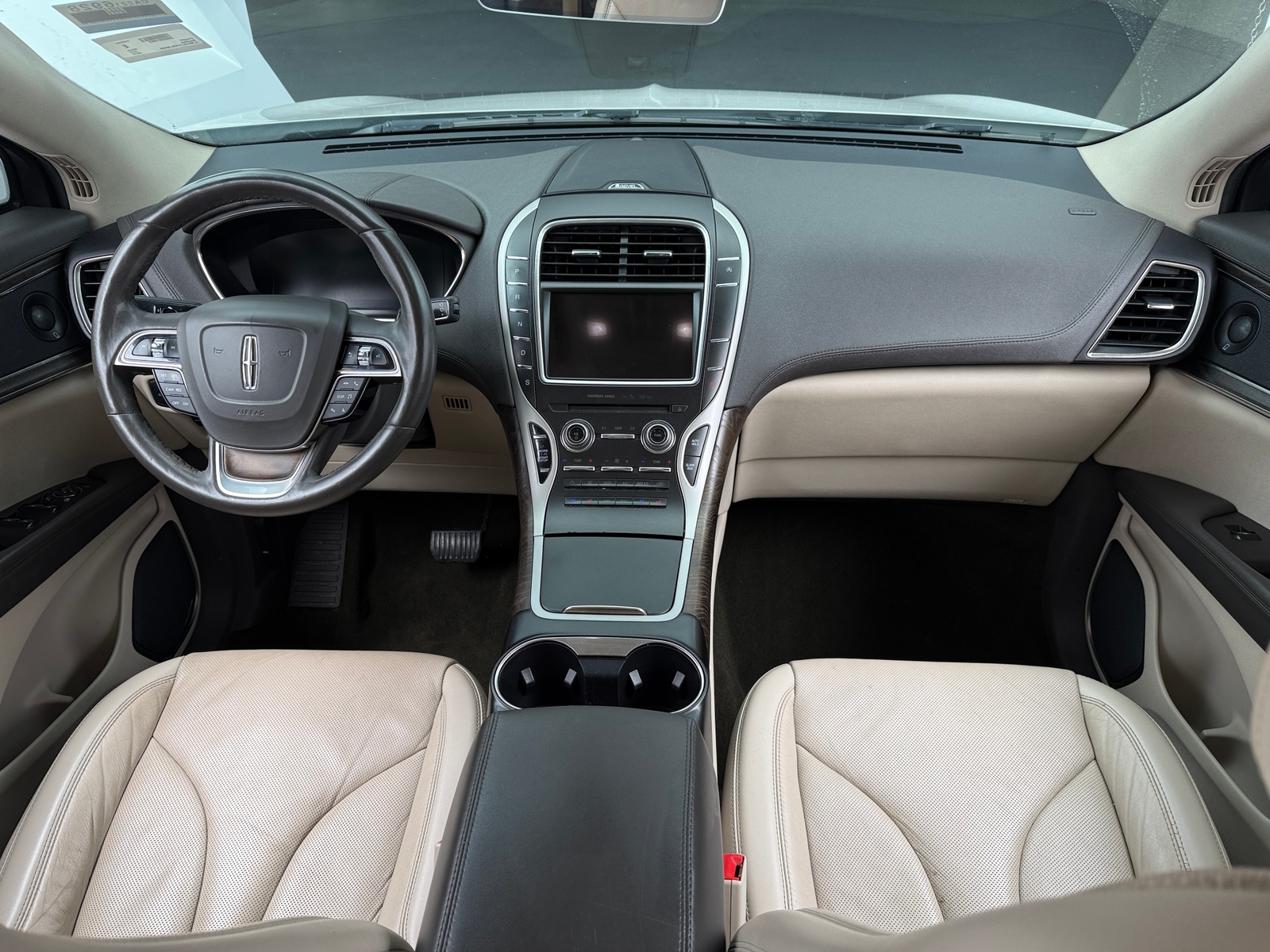 Thumbnail: 2019 Lincoln Nautilus - 2