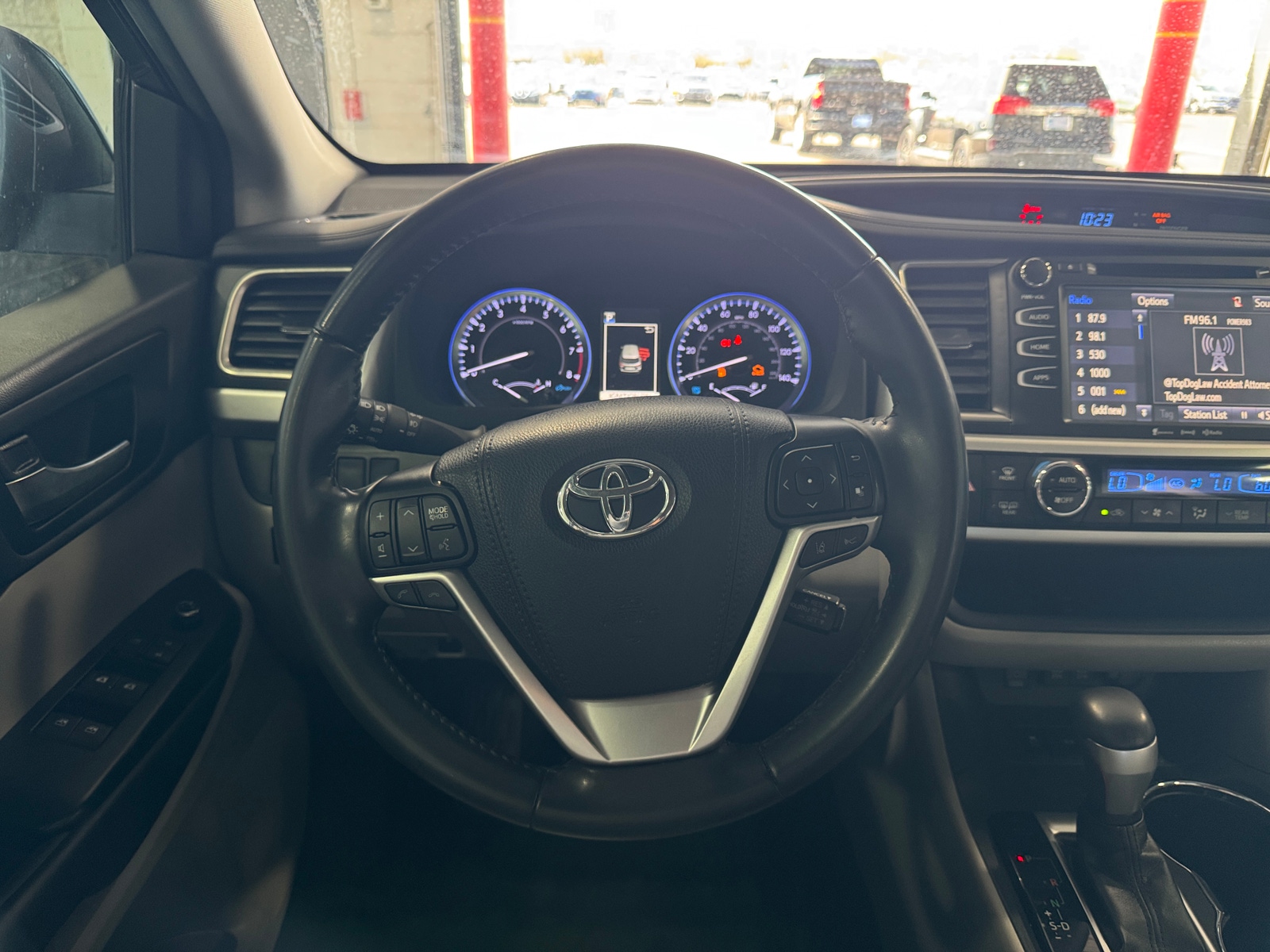Thumbnail: 2019 Toyota Highlander - 4