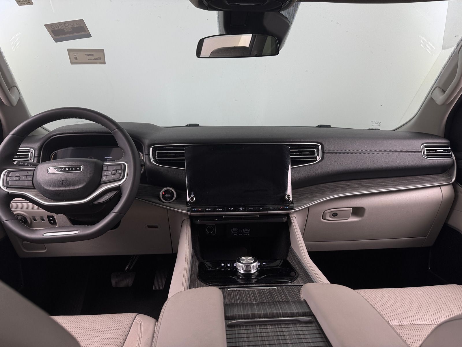 Thumbnail: 2024 Jeep Wagoneer - 2