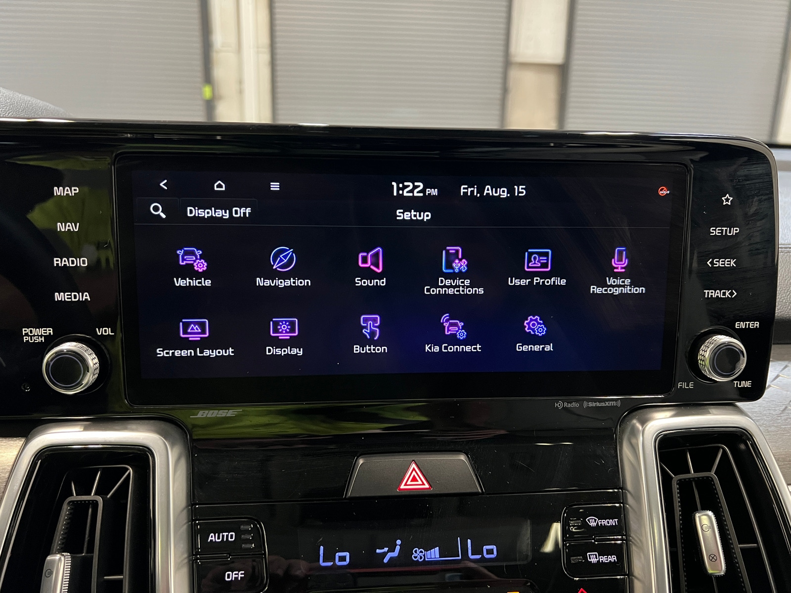 Thumbnail: 2023 Kia Sorento - 3