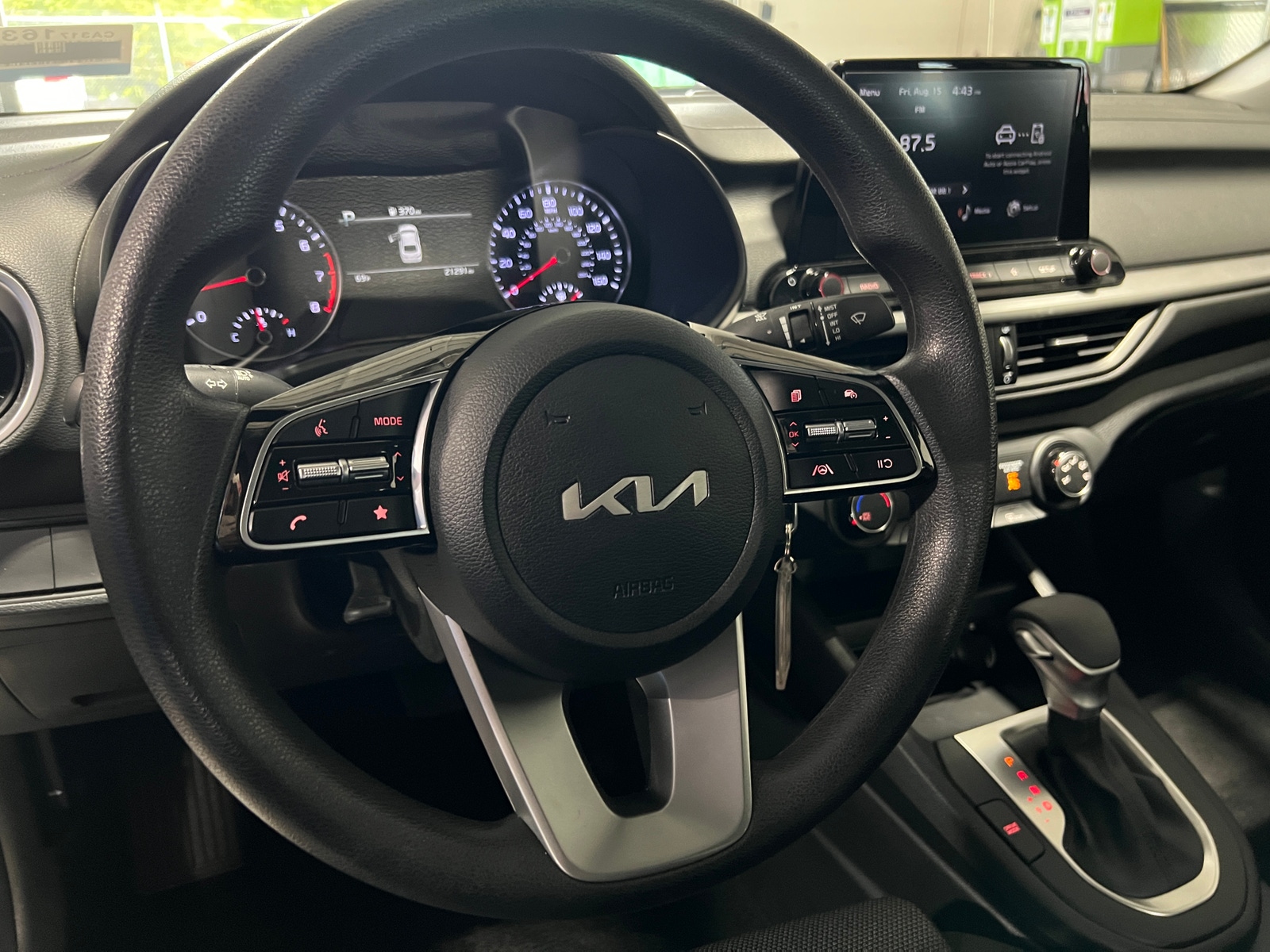 Thumbnail: 2024 Kia Forte - 5