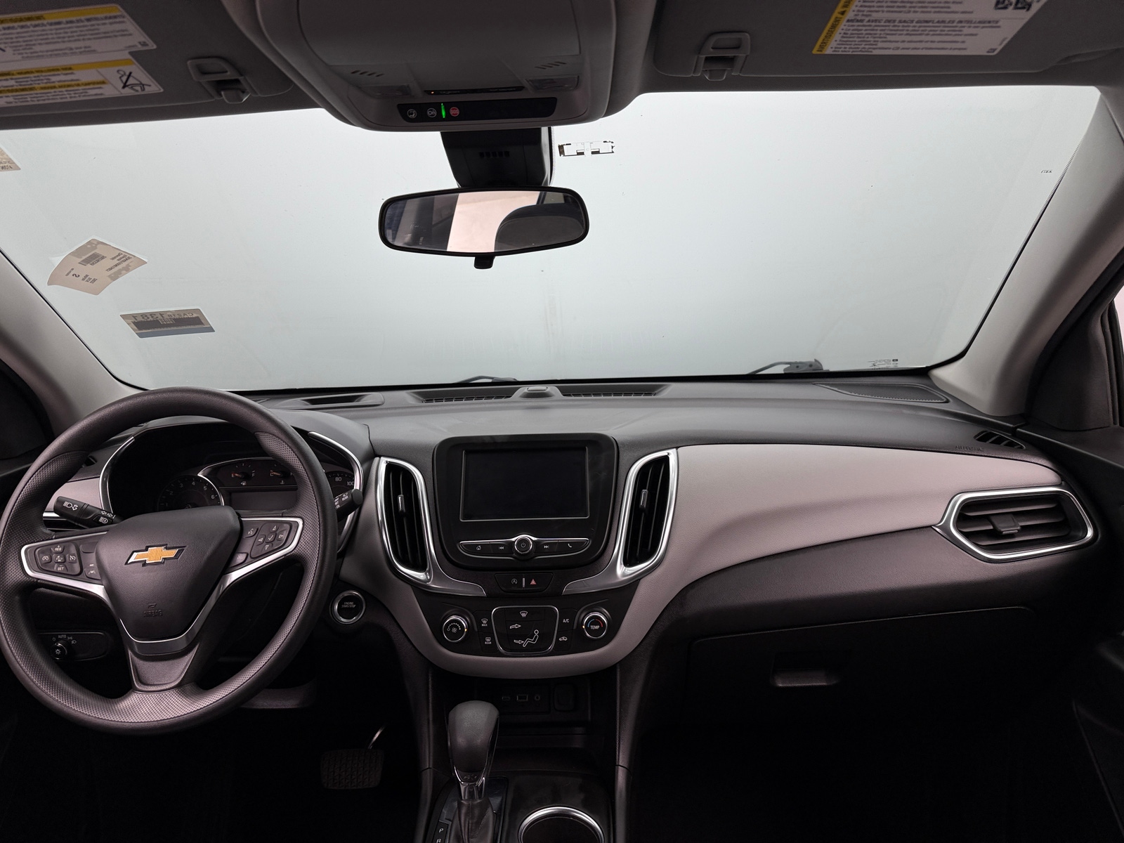 Thumbnail: 2022 Chevrolet Equinox - 3