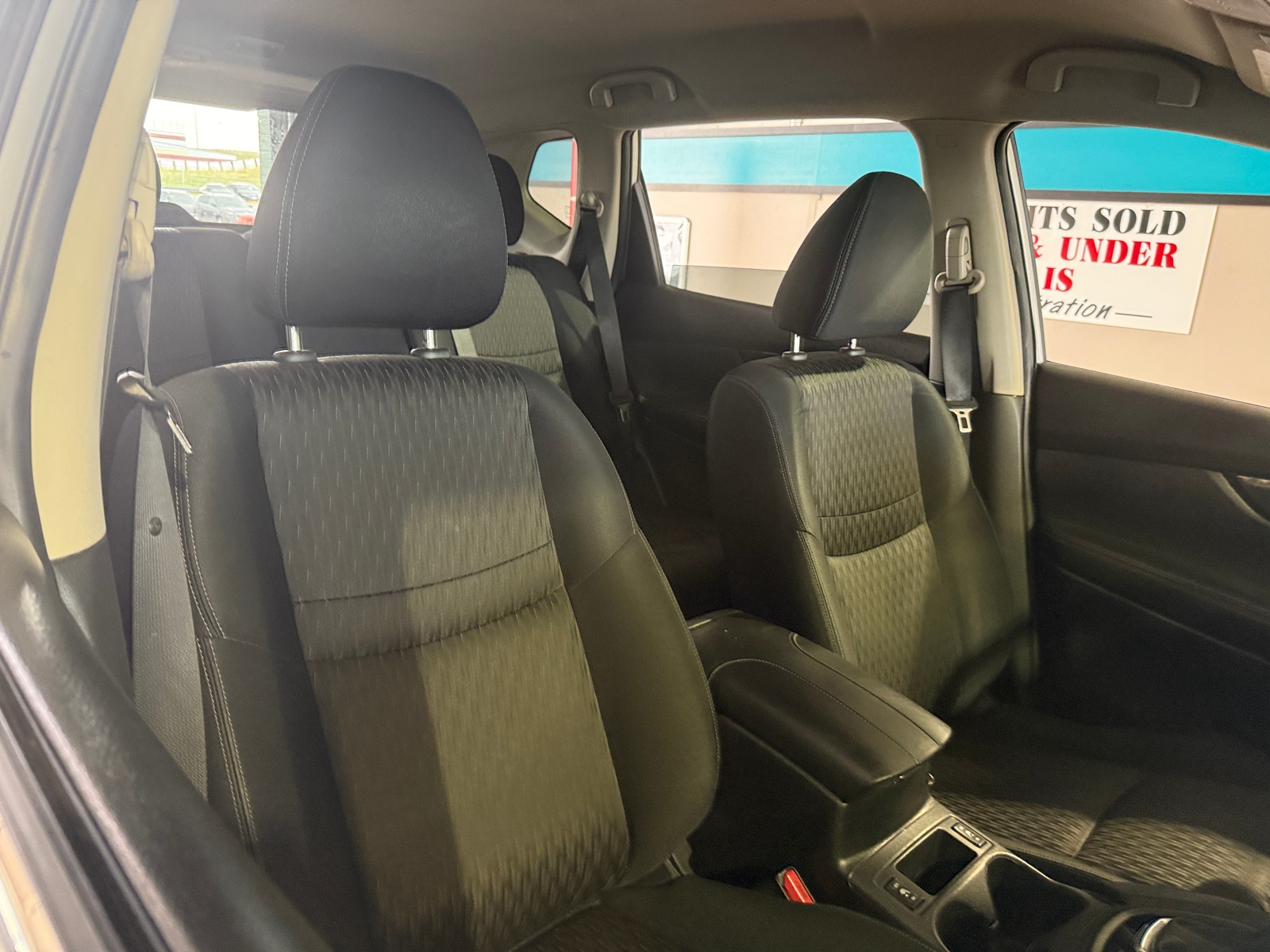 Thumbnail: 2017 Nissan Rogue - 2