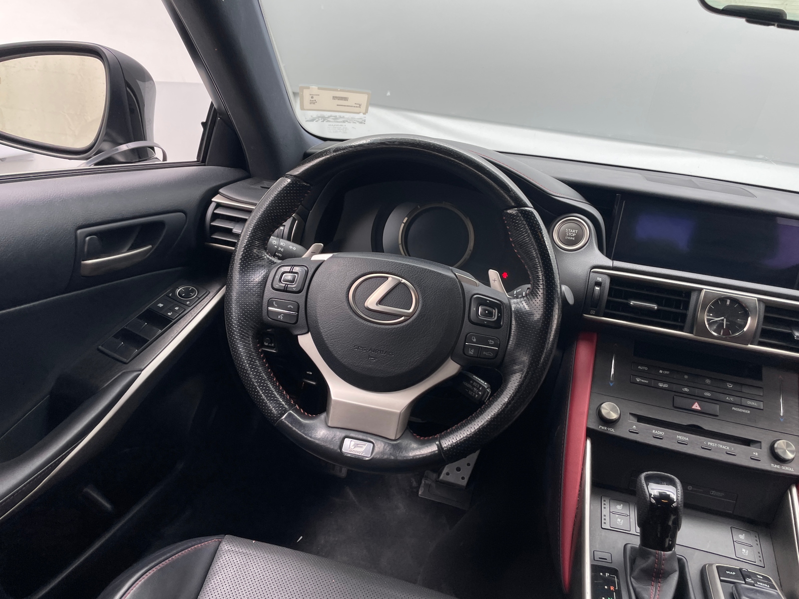 Thumbnail: 2019 Lexus IS - 4