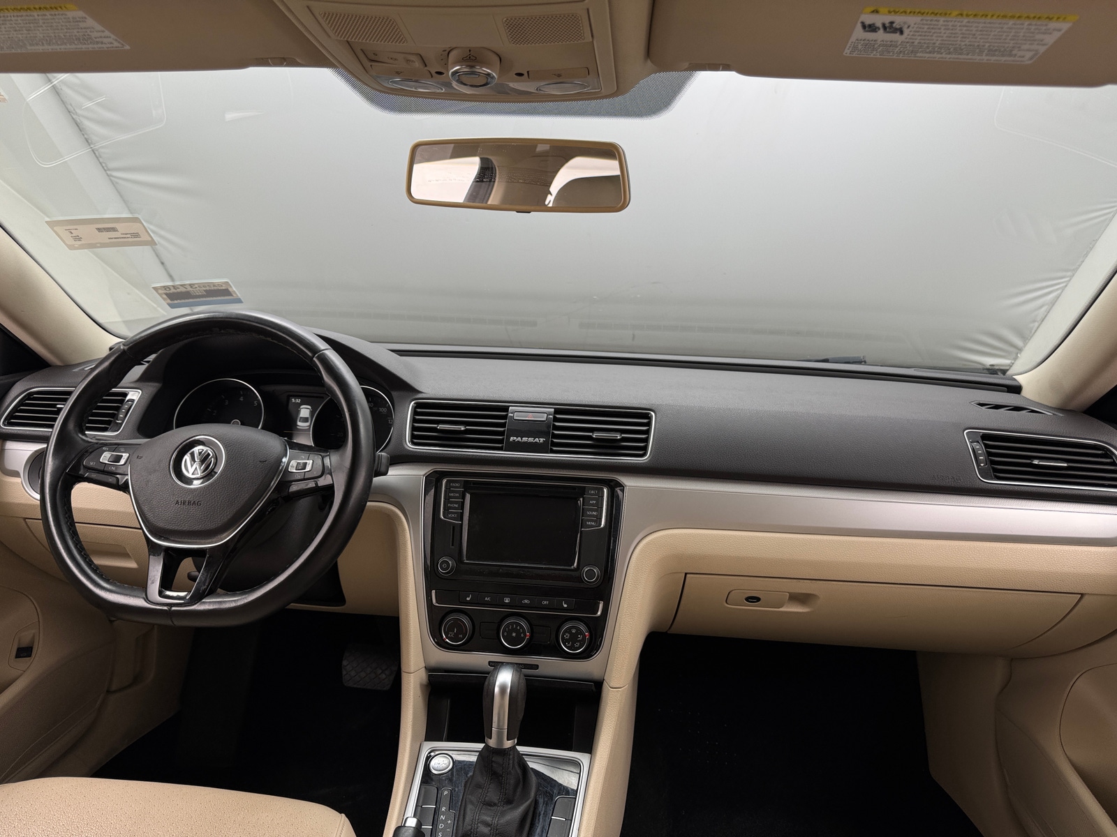 Thumbnail: 2019 Volkswagen Passat - 2
