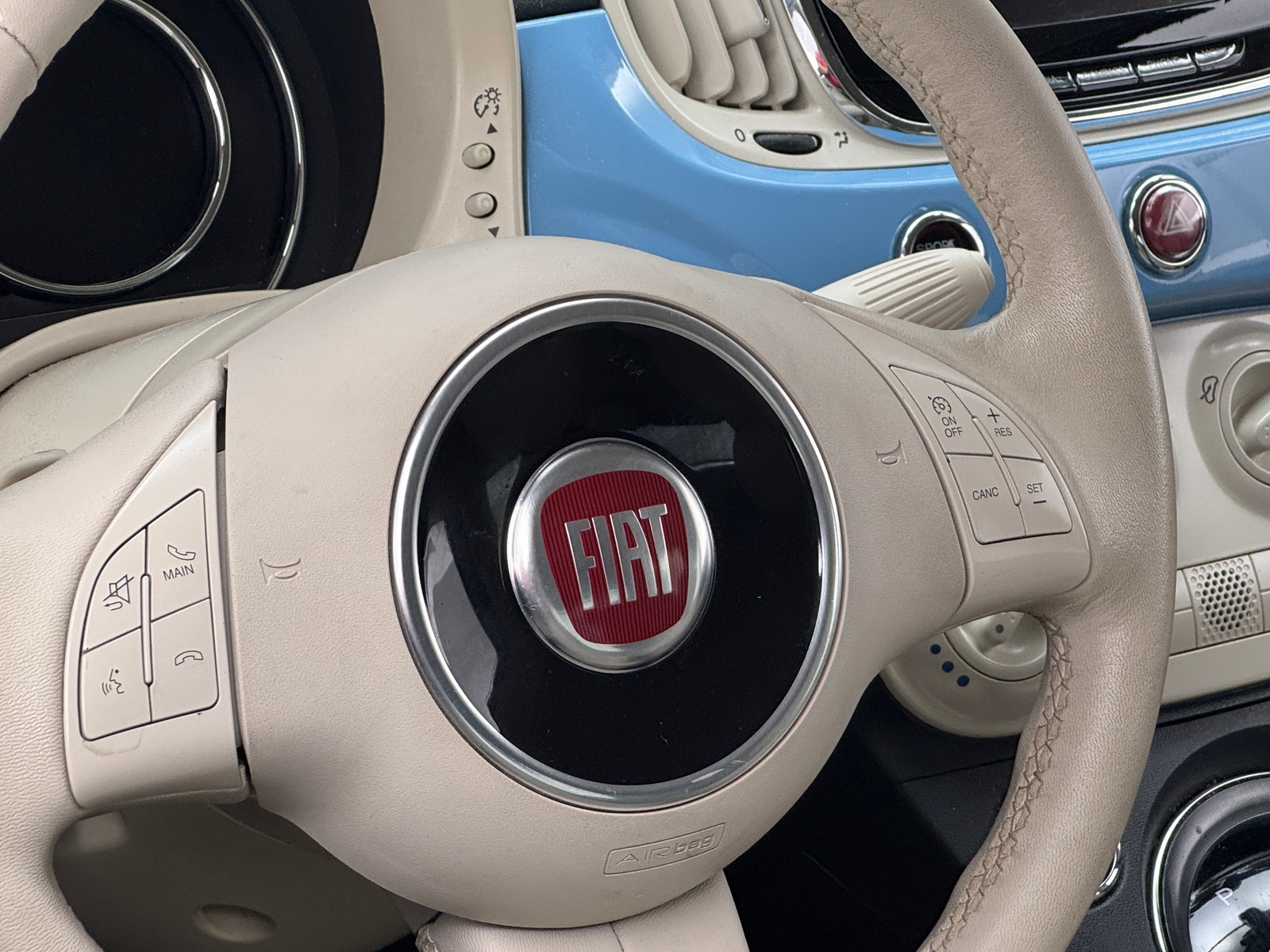 Thumbnail: 2017 Fiat 500 - 4